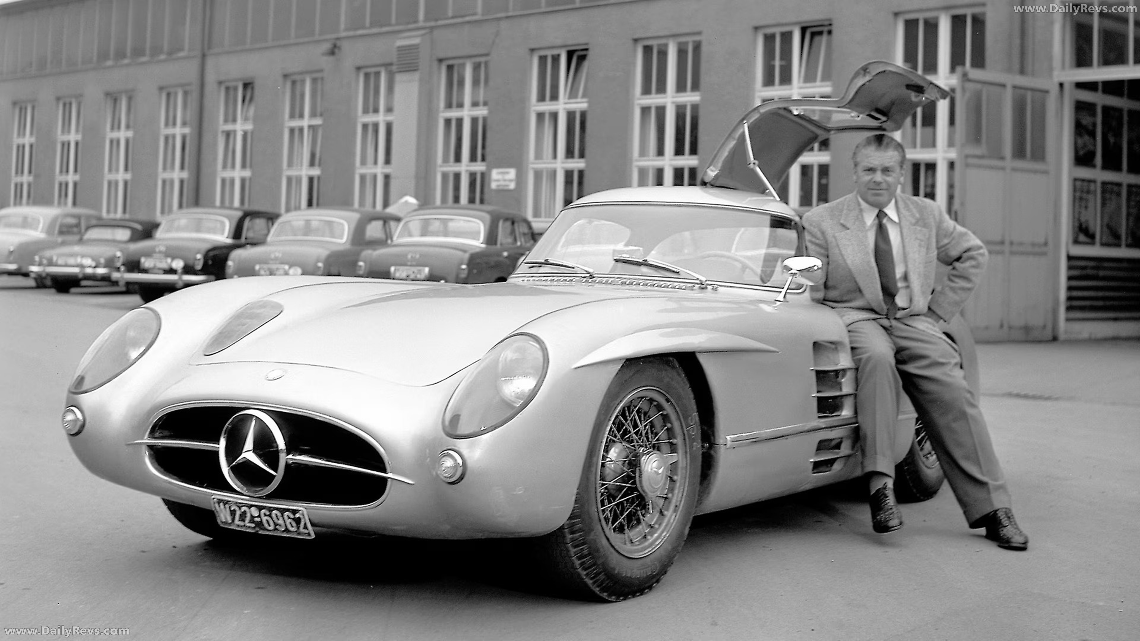 1955 Mercedes-Benz 300 SLR Uhlenhaut Coupe W196 S Front View