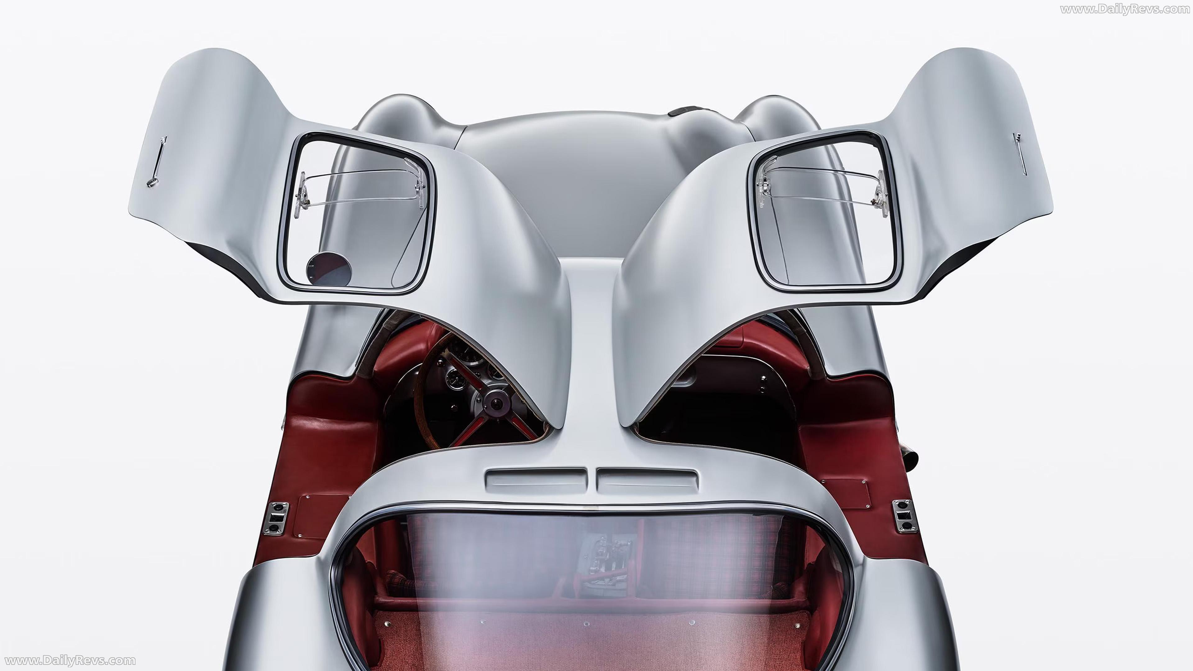 1955 Mercedes-Benz 300 SLR Uhlenhaut Coupe W196 S Exterior