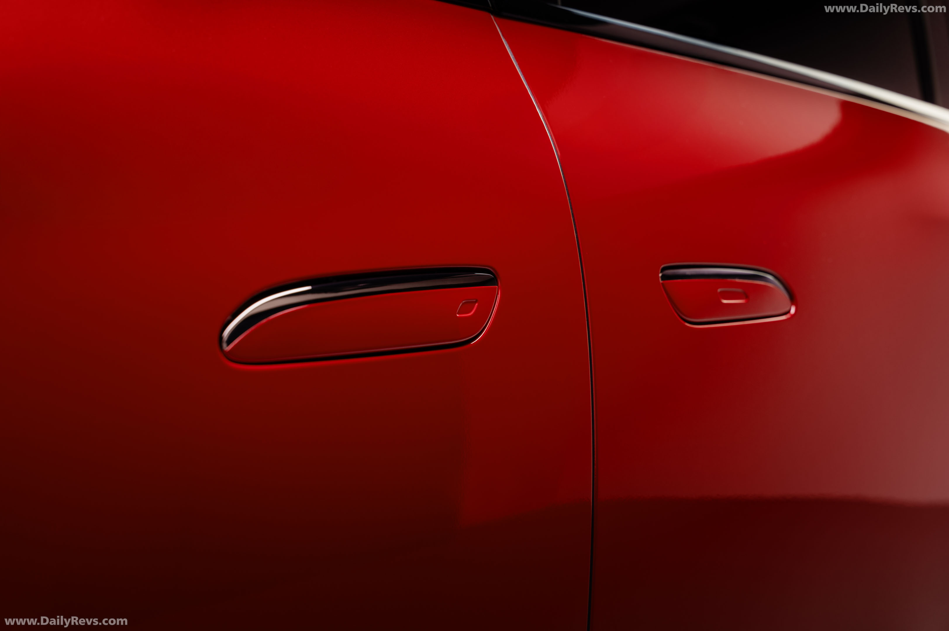 2027 Mercedes-Benz VLE 400 4MATIC Exterior
