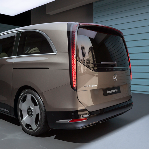 2027 Mercedes-Benz VLE 300 Velvet Brown Exterior