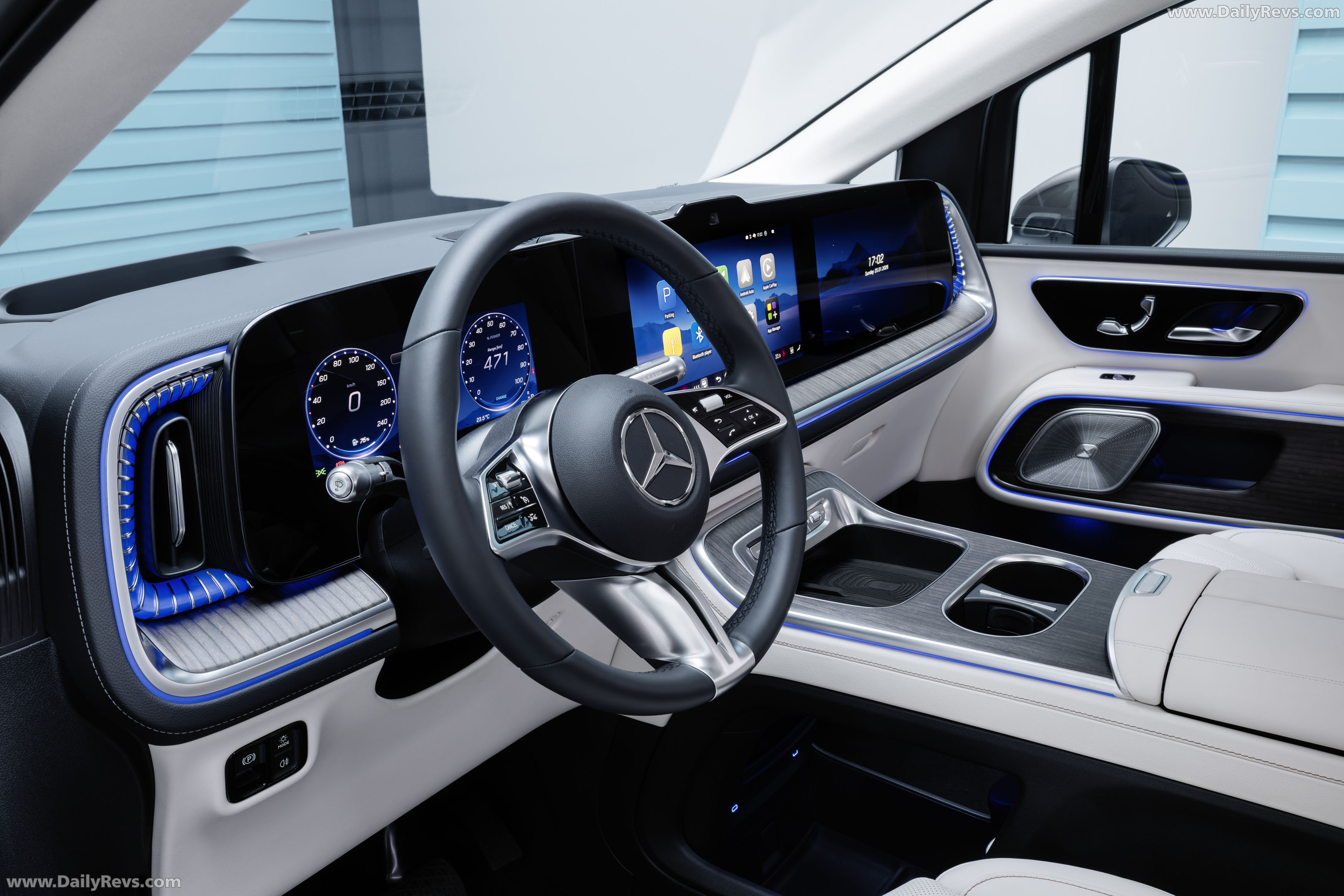 2027 Mercedes-Benz VLE 300 Velvet Brown Interior