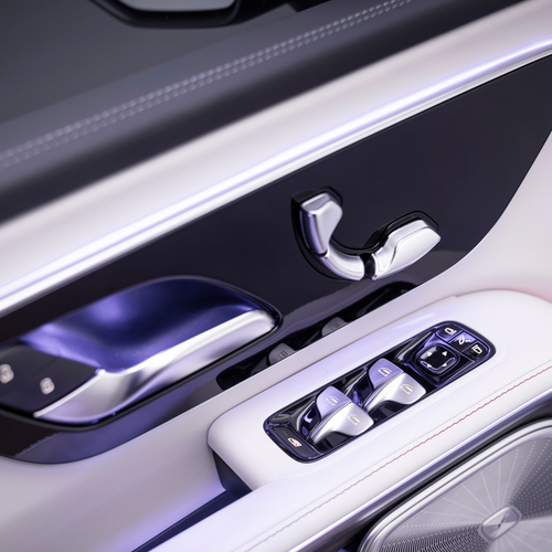 2027 Mercedes-Benz VLE 300 Velvet Brown Interior