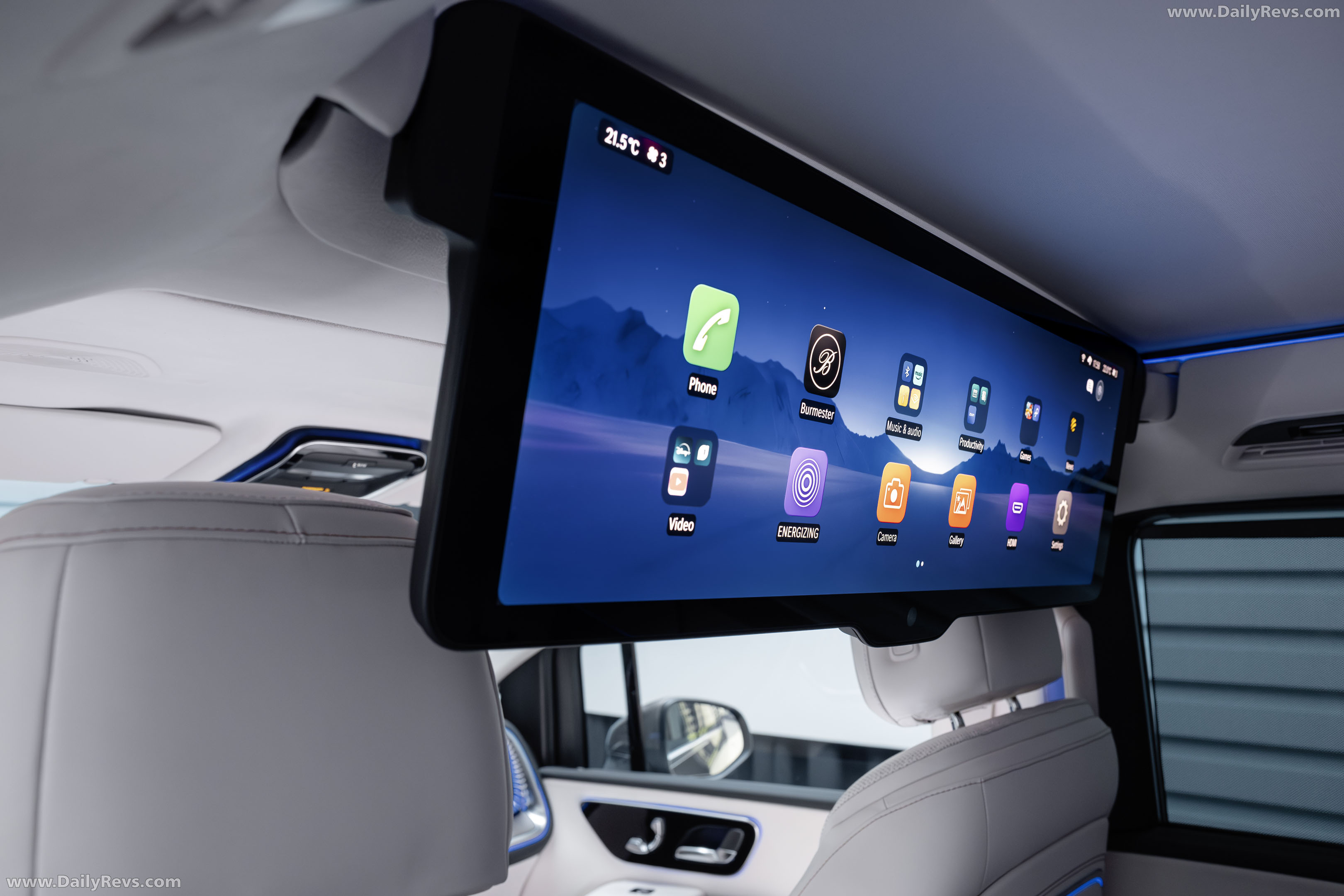 2027 Mercedes-Benz VLE 300 Velvet Brown Interior