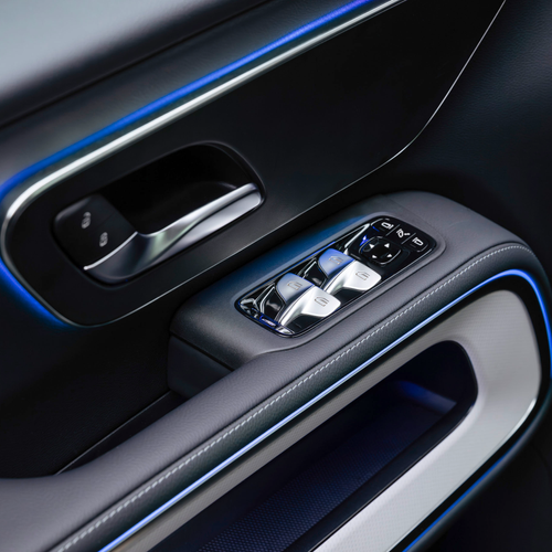 2027 Mercedes-Benz VLE 300 Obsidian Black Interior