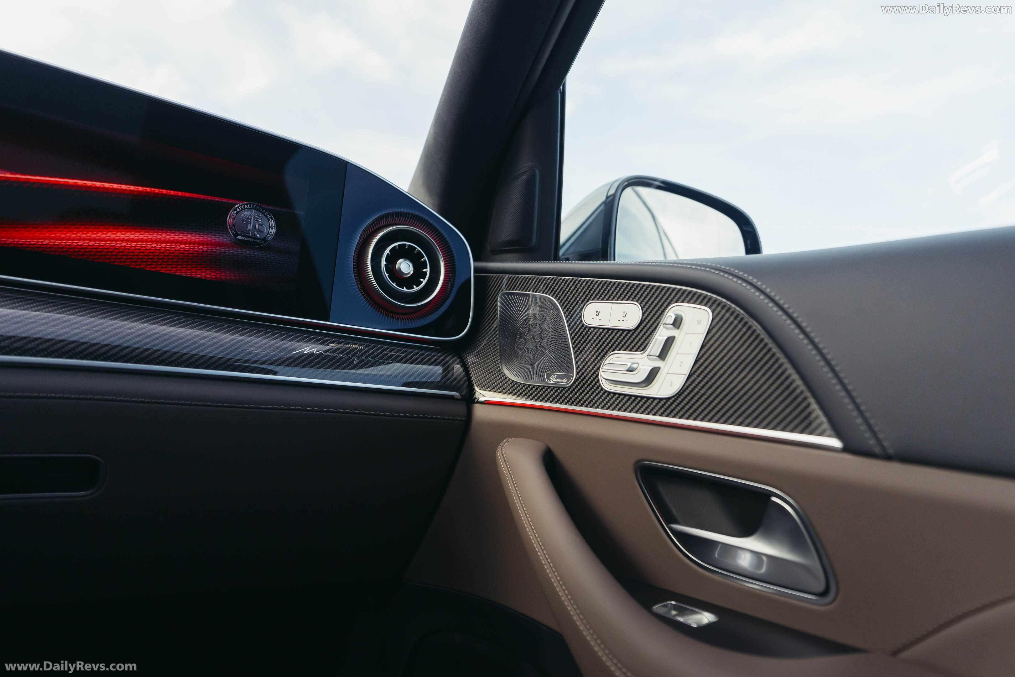 2027 Mercedes-Benz GLE 53 AMG Hybrid W167 Interior