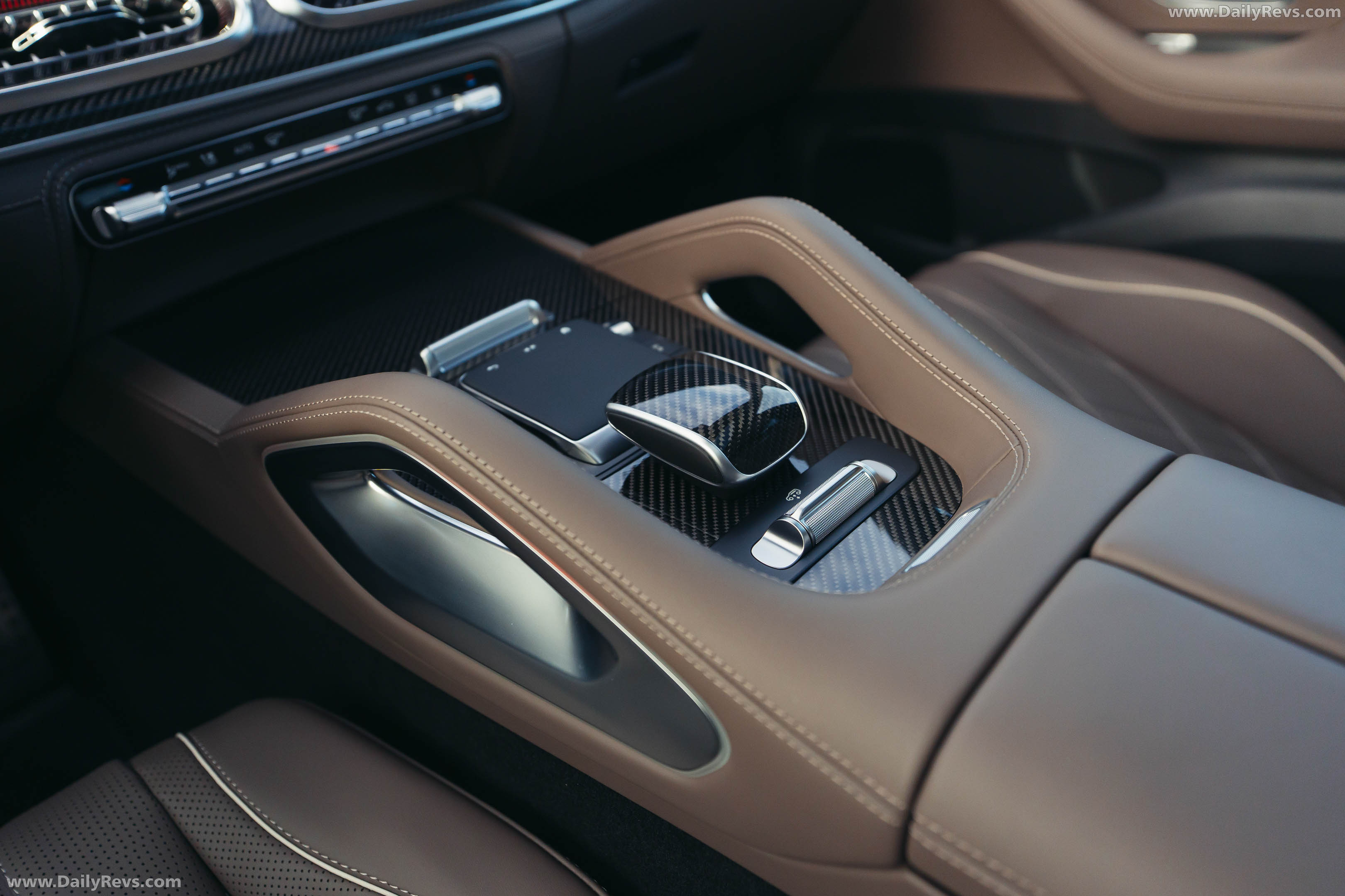 2027 Mercedes-Benz GLE 53 AMG Hybrid W167 Interior