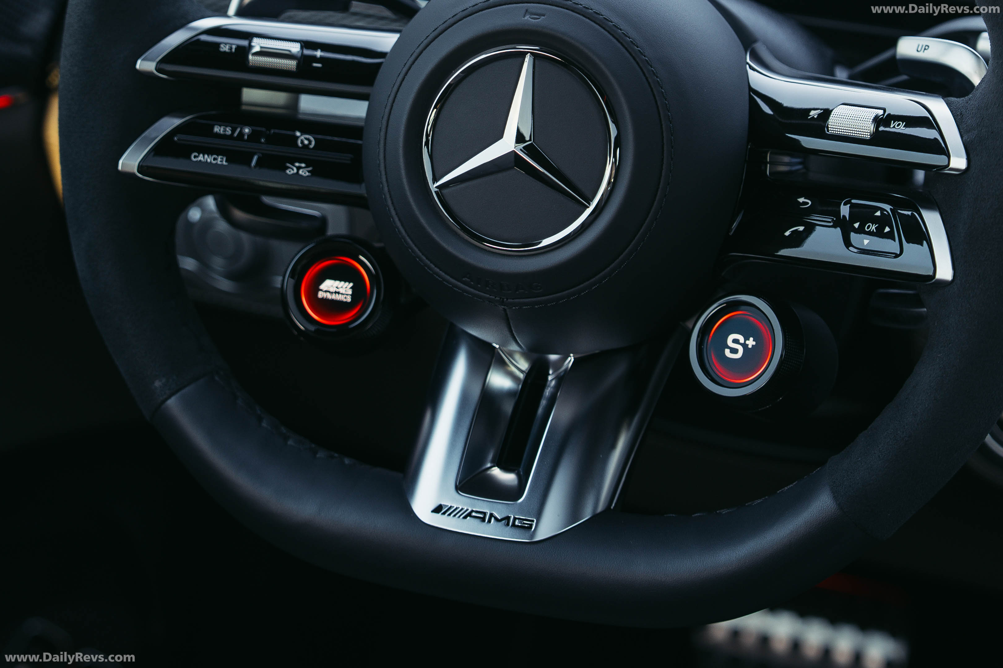 2027 Mercedes-Benz GLE 53 AMG Hybrid W167 Interior