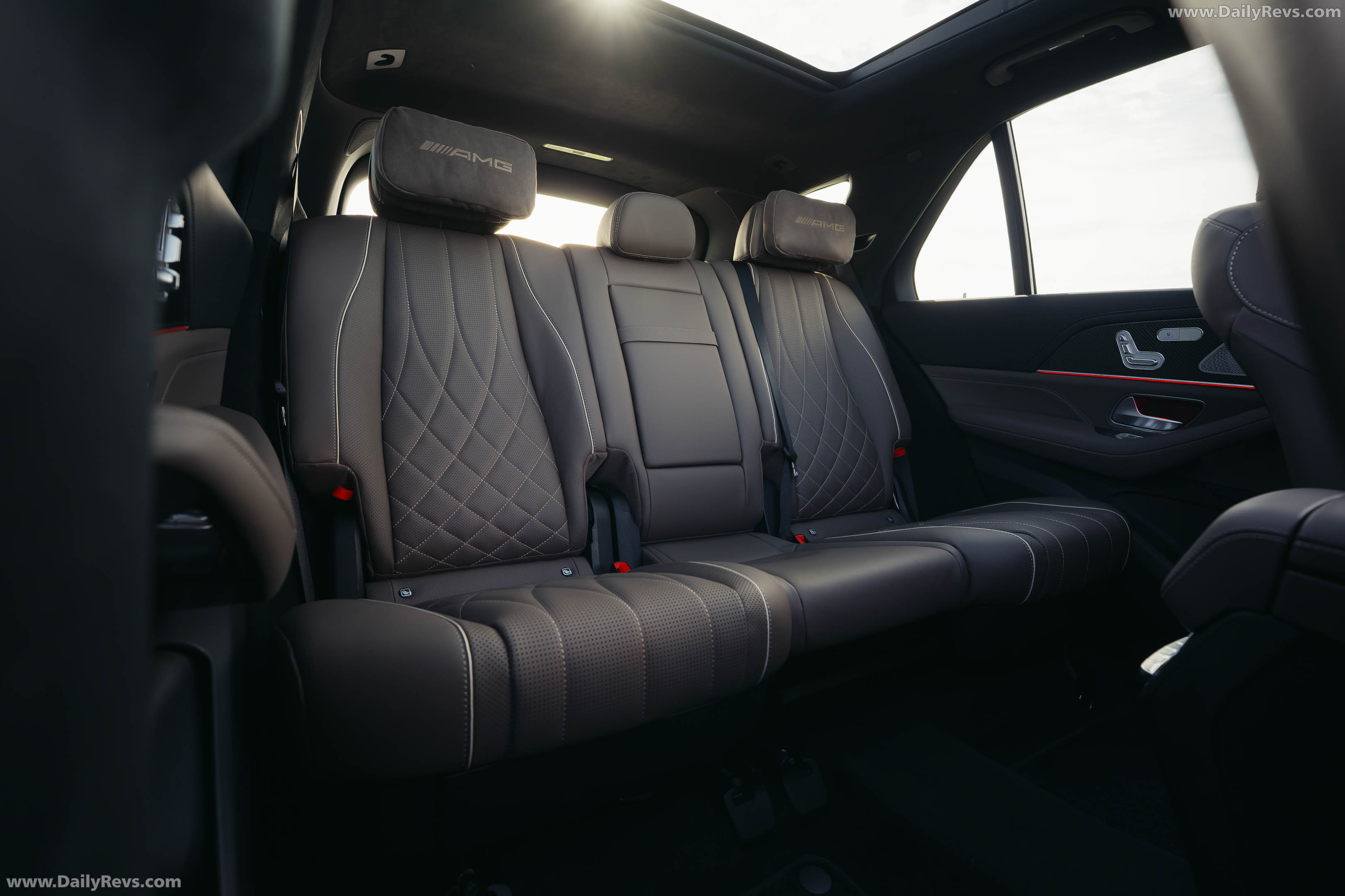 2027 Mercedes-Benz GLE 53 AMG Hybrid W167 Interior