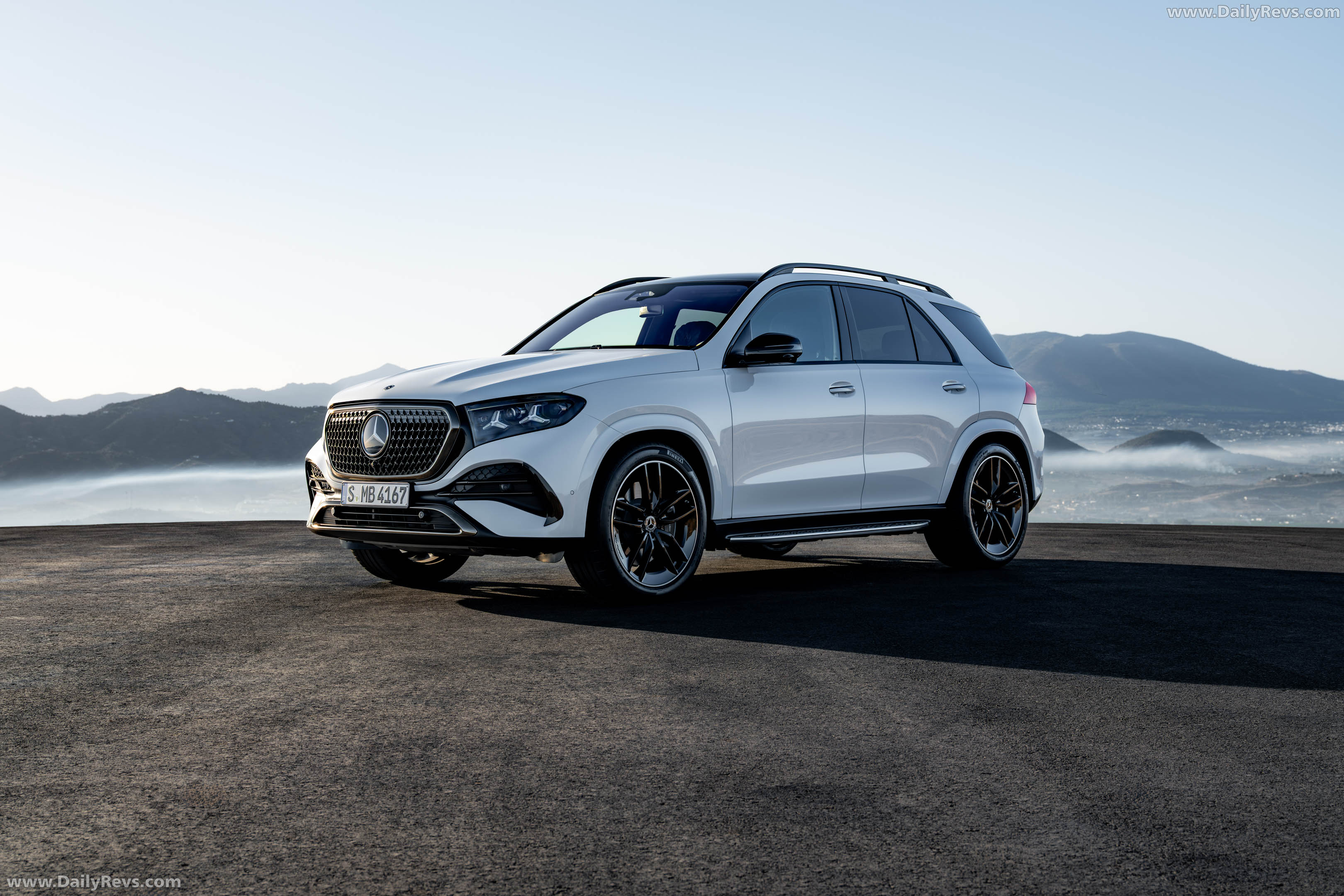 2027 Mercedes-Benz GLE W167 Front View