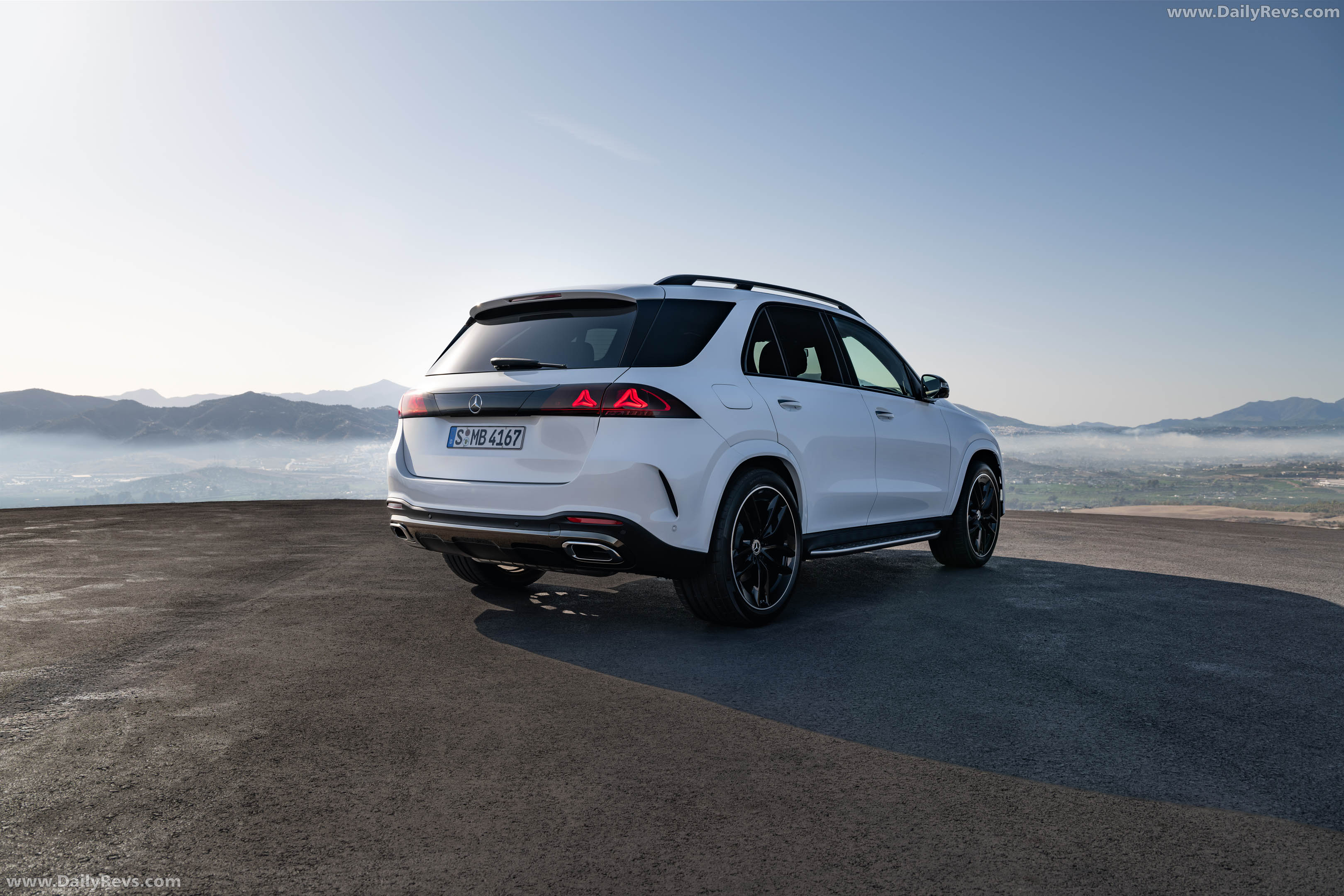 2027 Mercedes-Benz GLE W167 Rear View