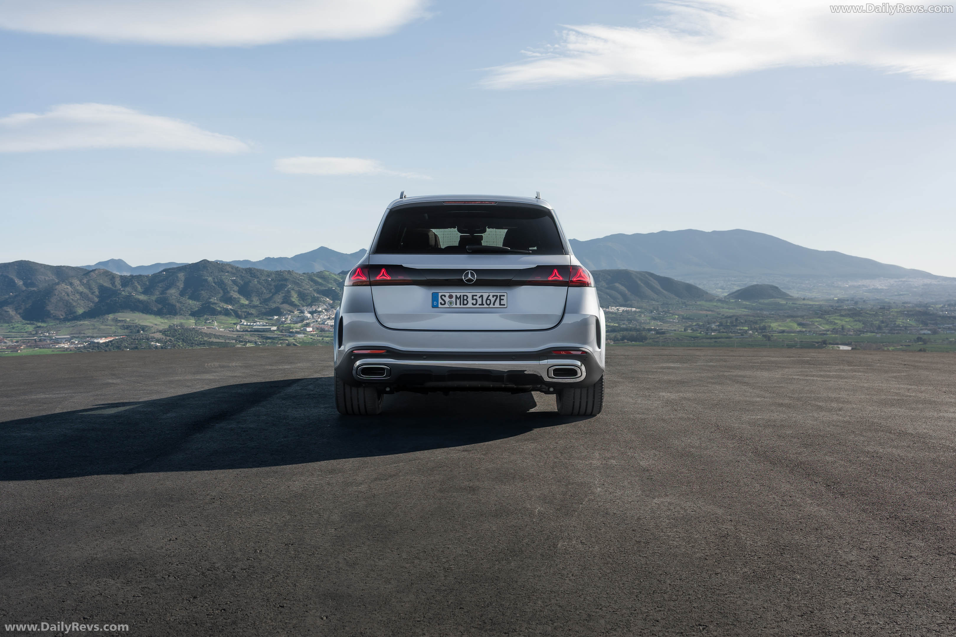 2027 Mercedes-Benz GLE Manufaktur Cote dAzur W167 Rear View