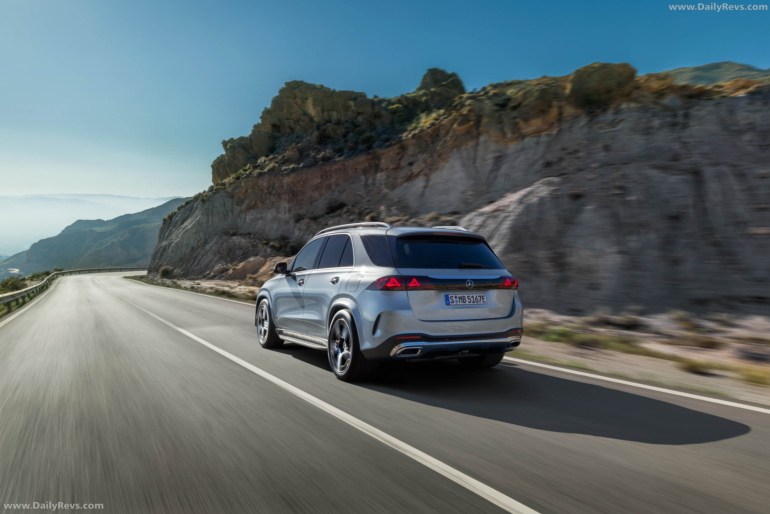 2027 Mercedes-Benz GLE Manufaktur Cote dAzur W167 Rear View