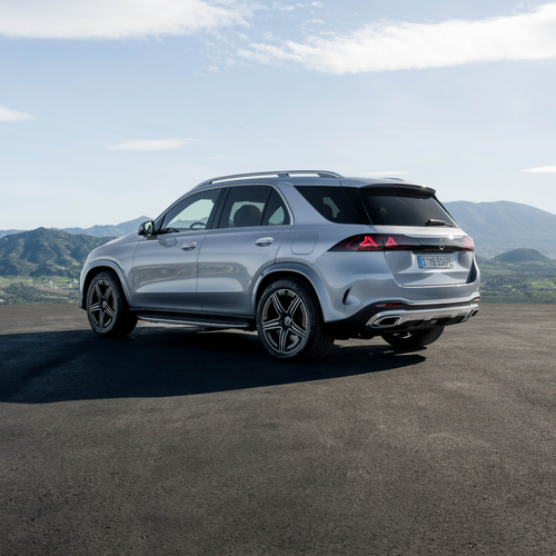 2027 Mercedes-Benz GLE Manufaktur Cote dAzur W167 Rear View