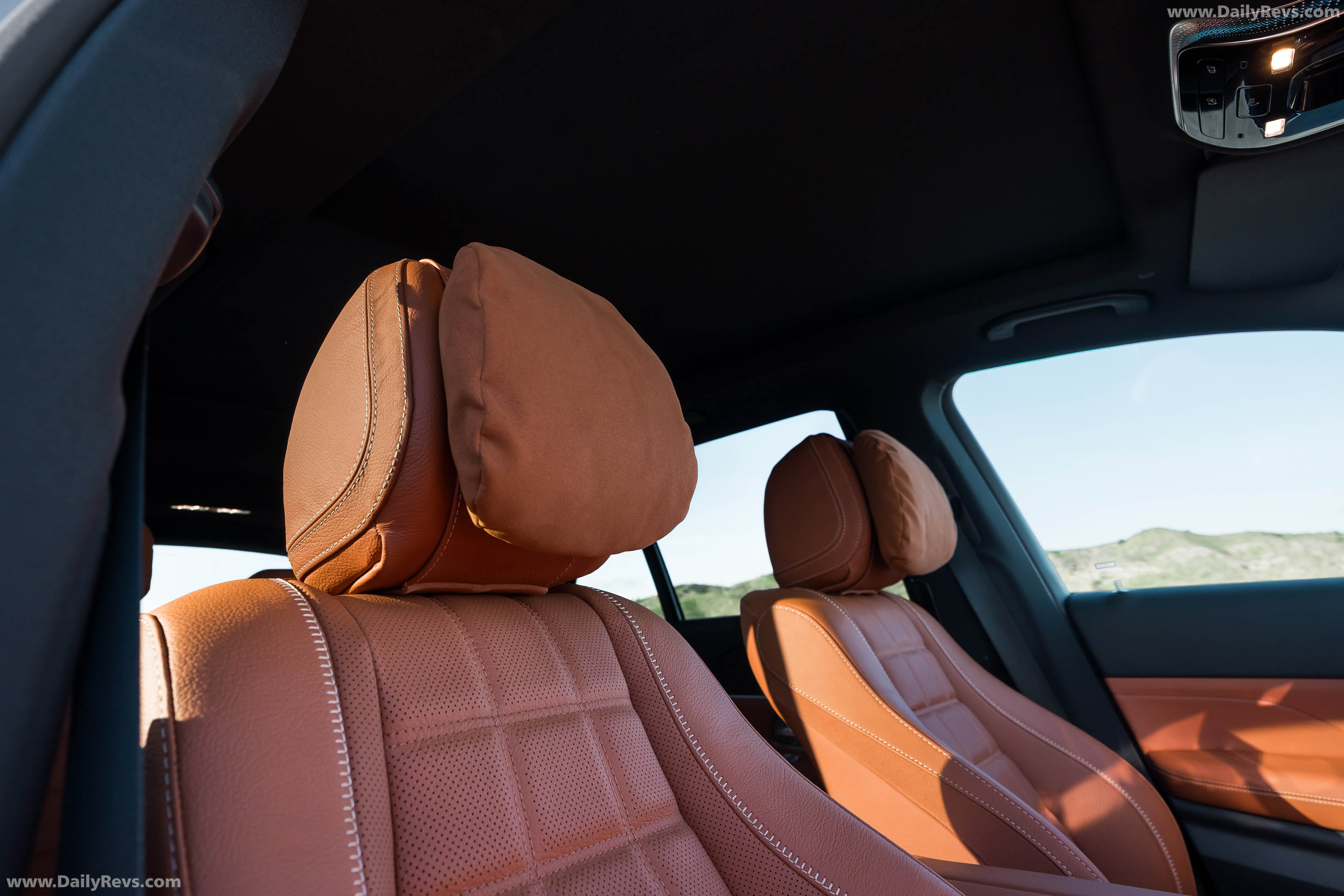 2027 Mercedes-Benz GLE Manufaktur Cote dAzur W167 Interior