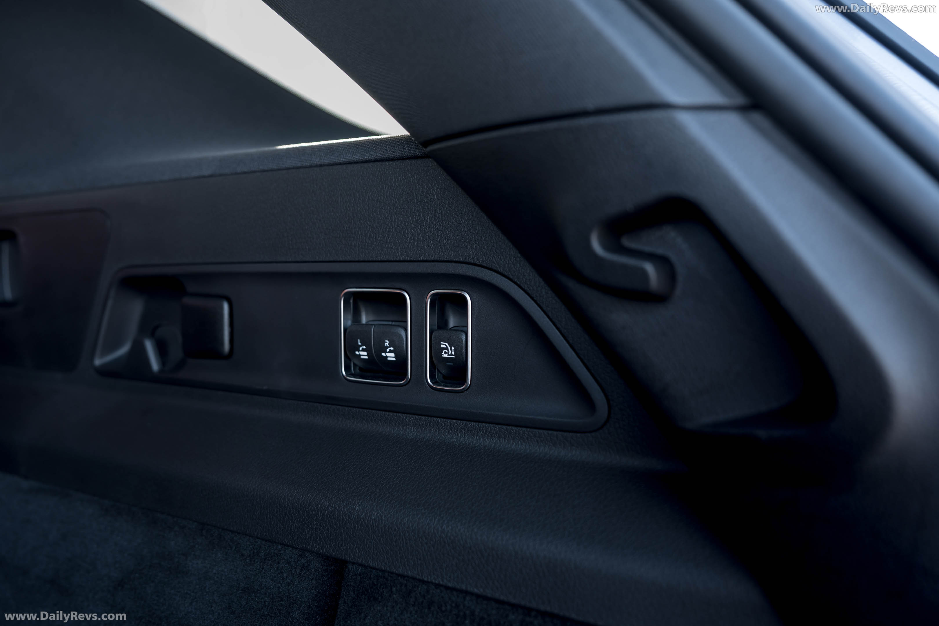 2027 Mercedes-Benz GLE Manufaktur Cote dAzur W167 Interior