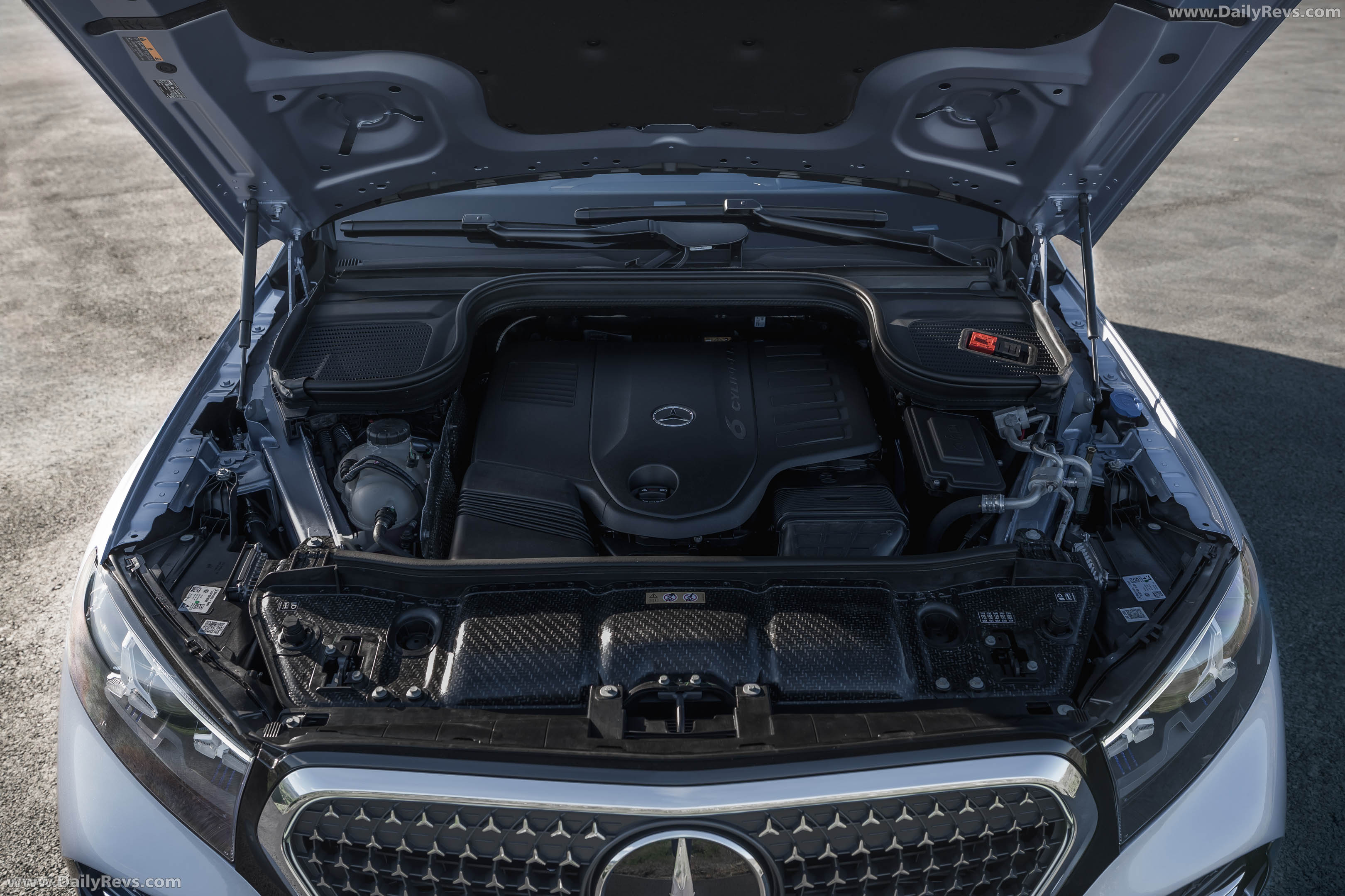 2027 Mercedes-Benz GLE Manufaktur Cote dAzur W167 Engine