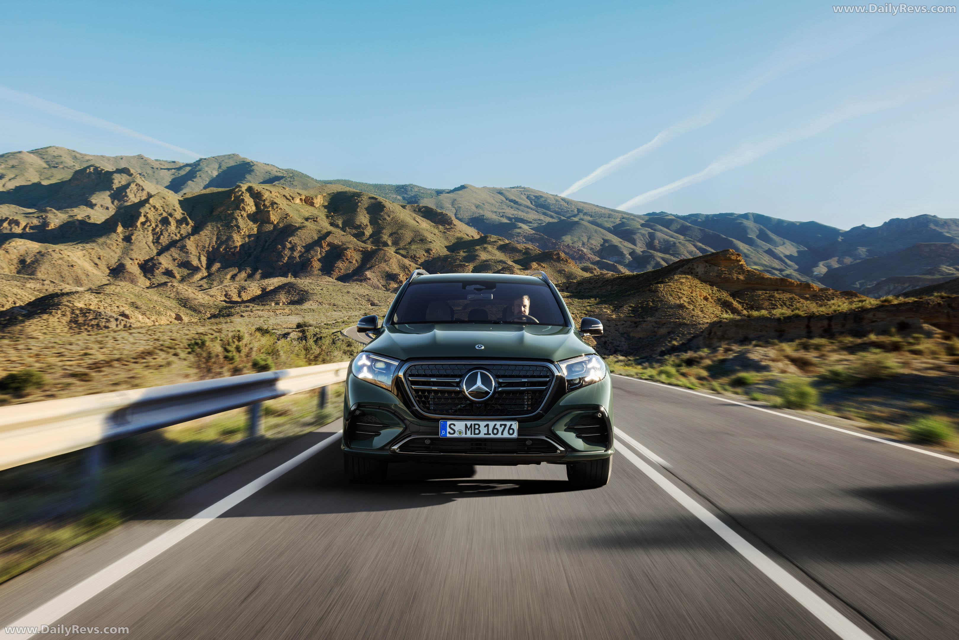 2027 Mercedes-Benz GLS X167 Front View