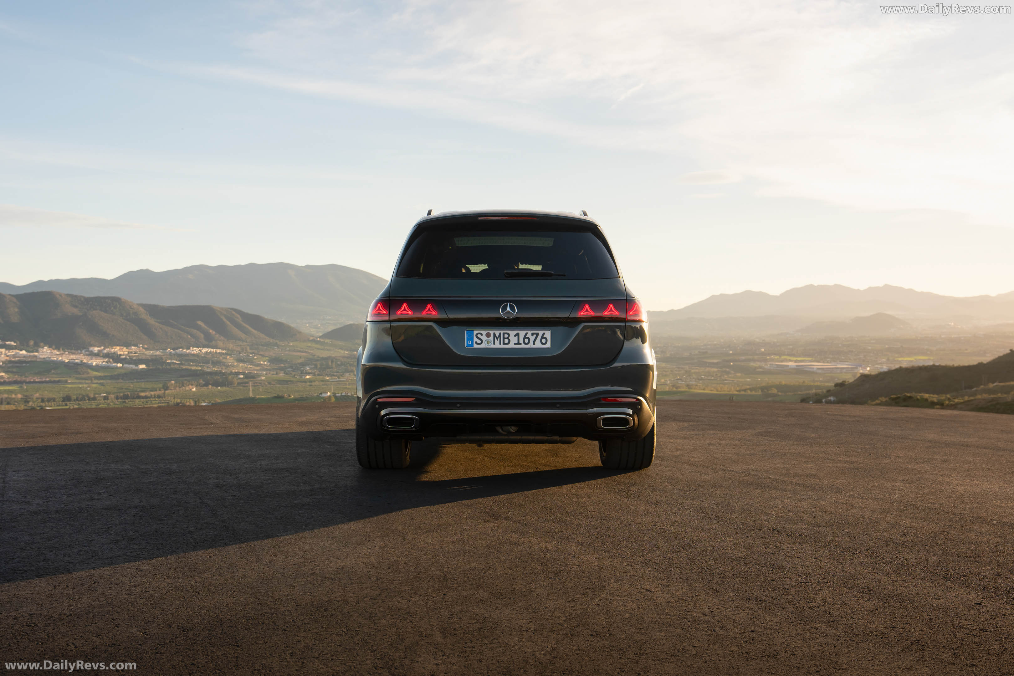 2027 Mercedes-Benz GLS X167 Rear View
