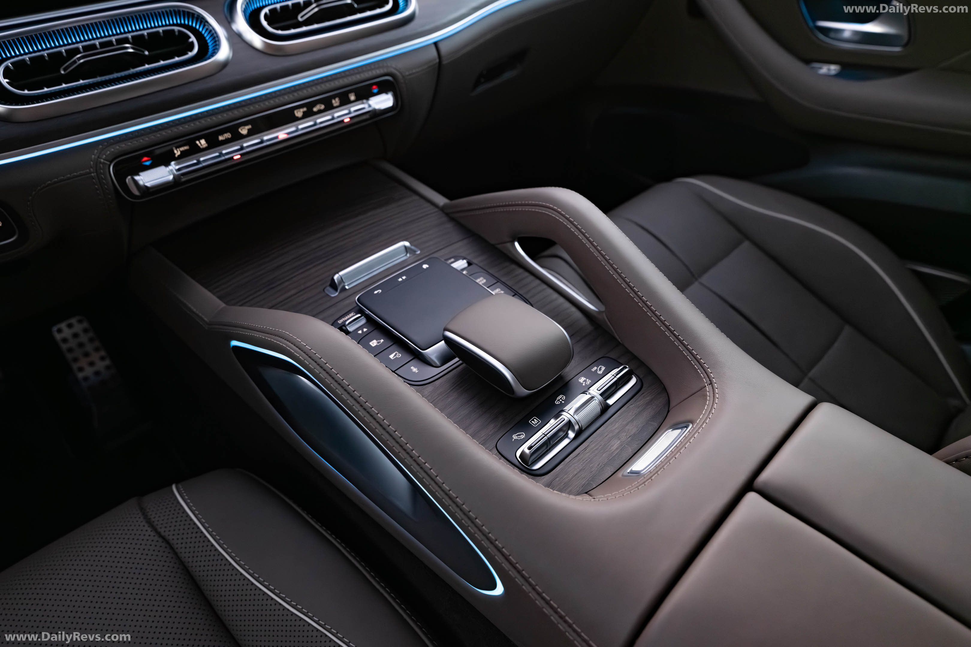 2027 Mercedes-Benz GLS X167 Interior