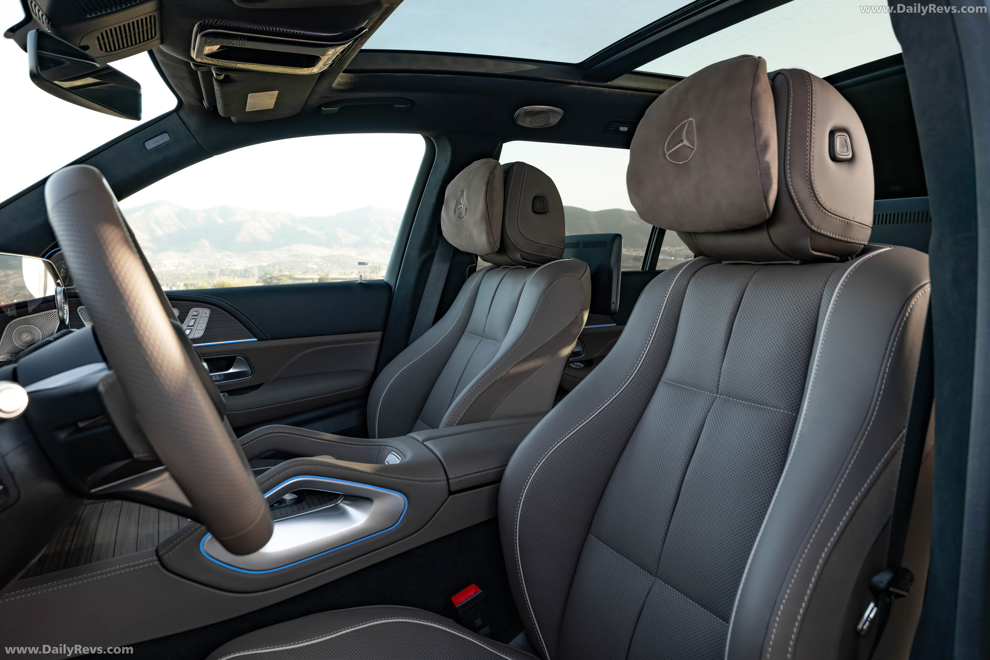 2027 Mercedes-Benz GLS X167 Interior