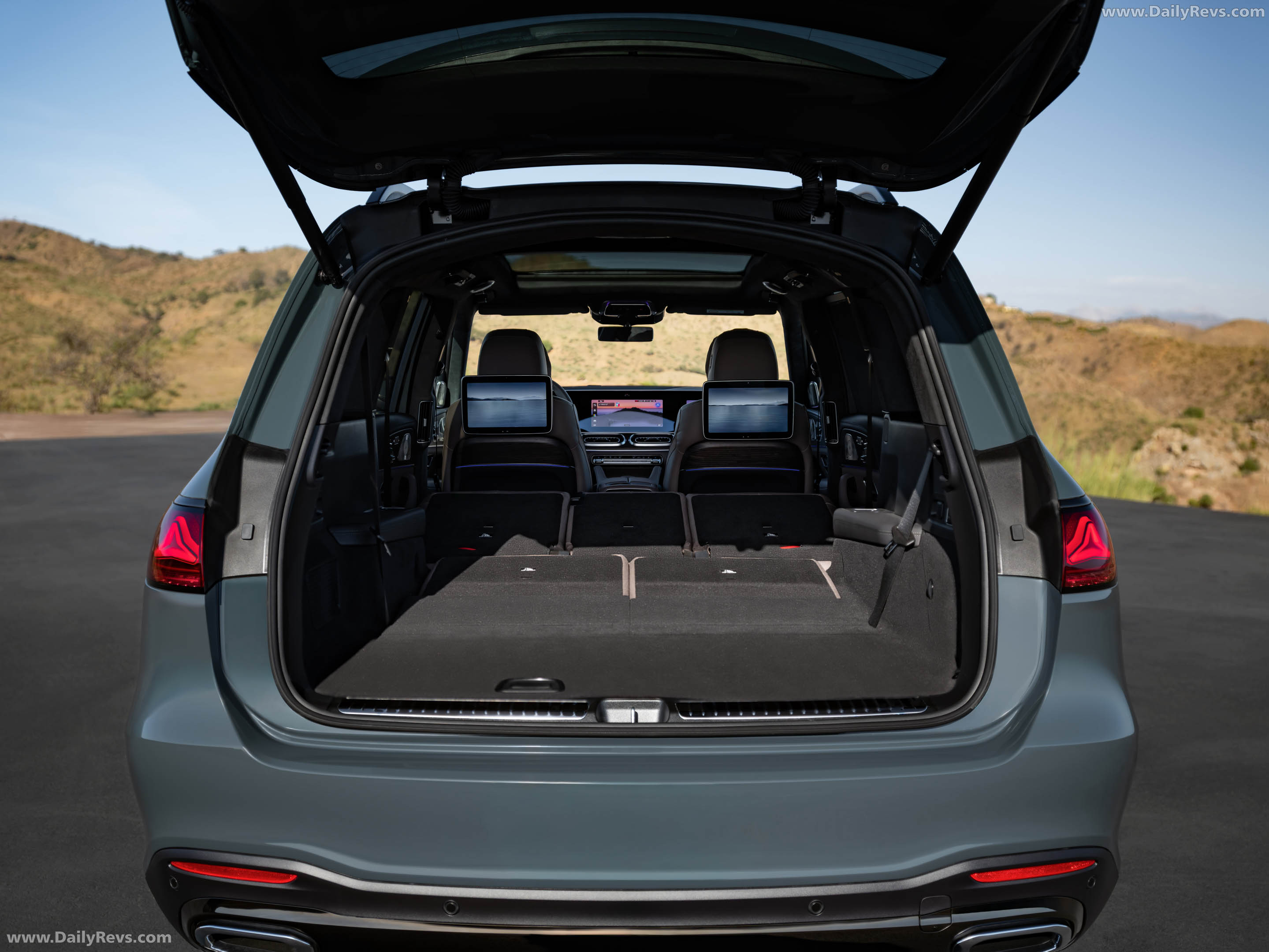 2027 Mercedes-Benz GLS X167 Interior