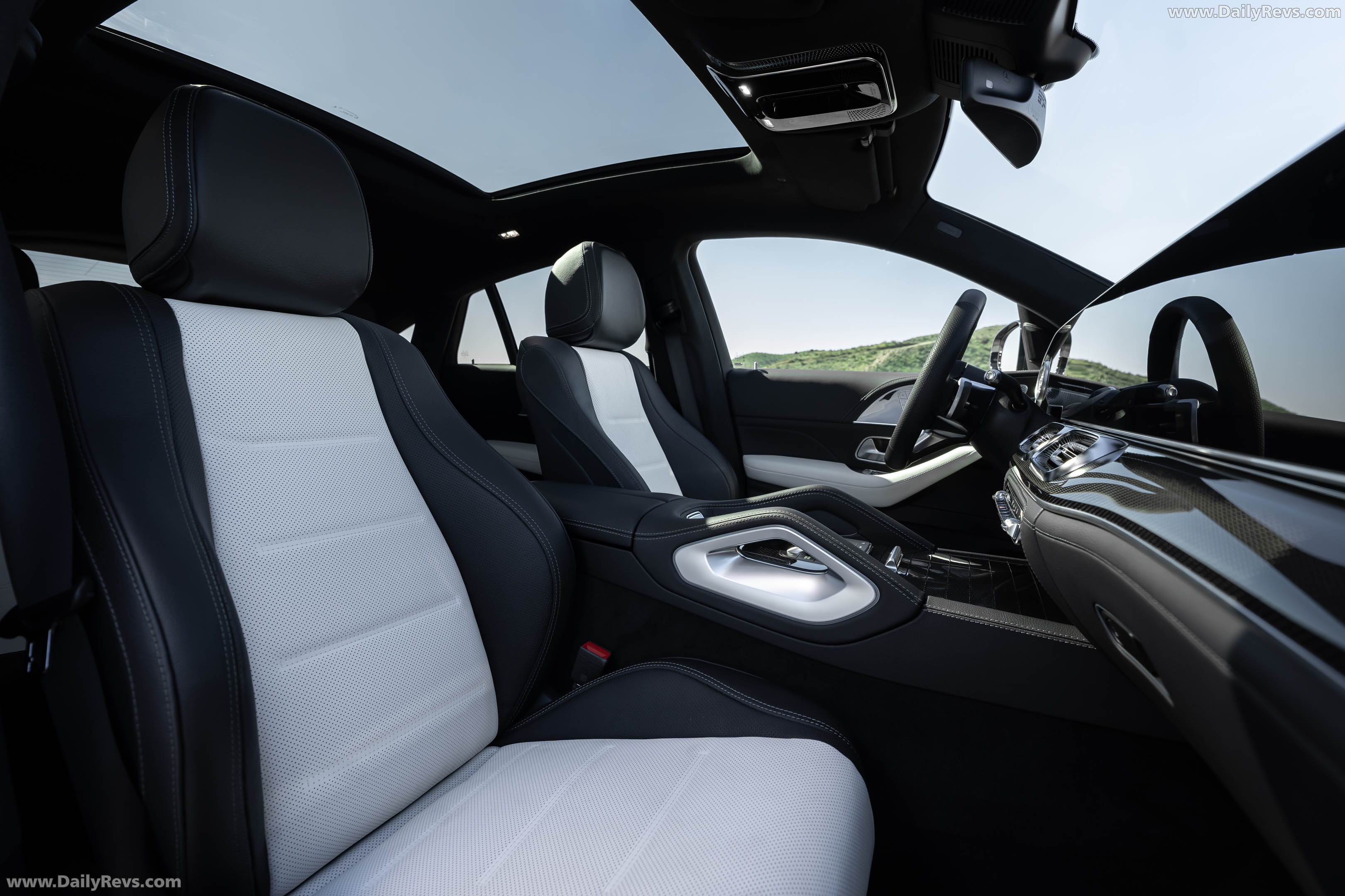 2027 Mercedes-Benz GLE Coupe C167 Interior