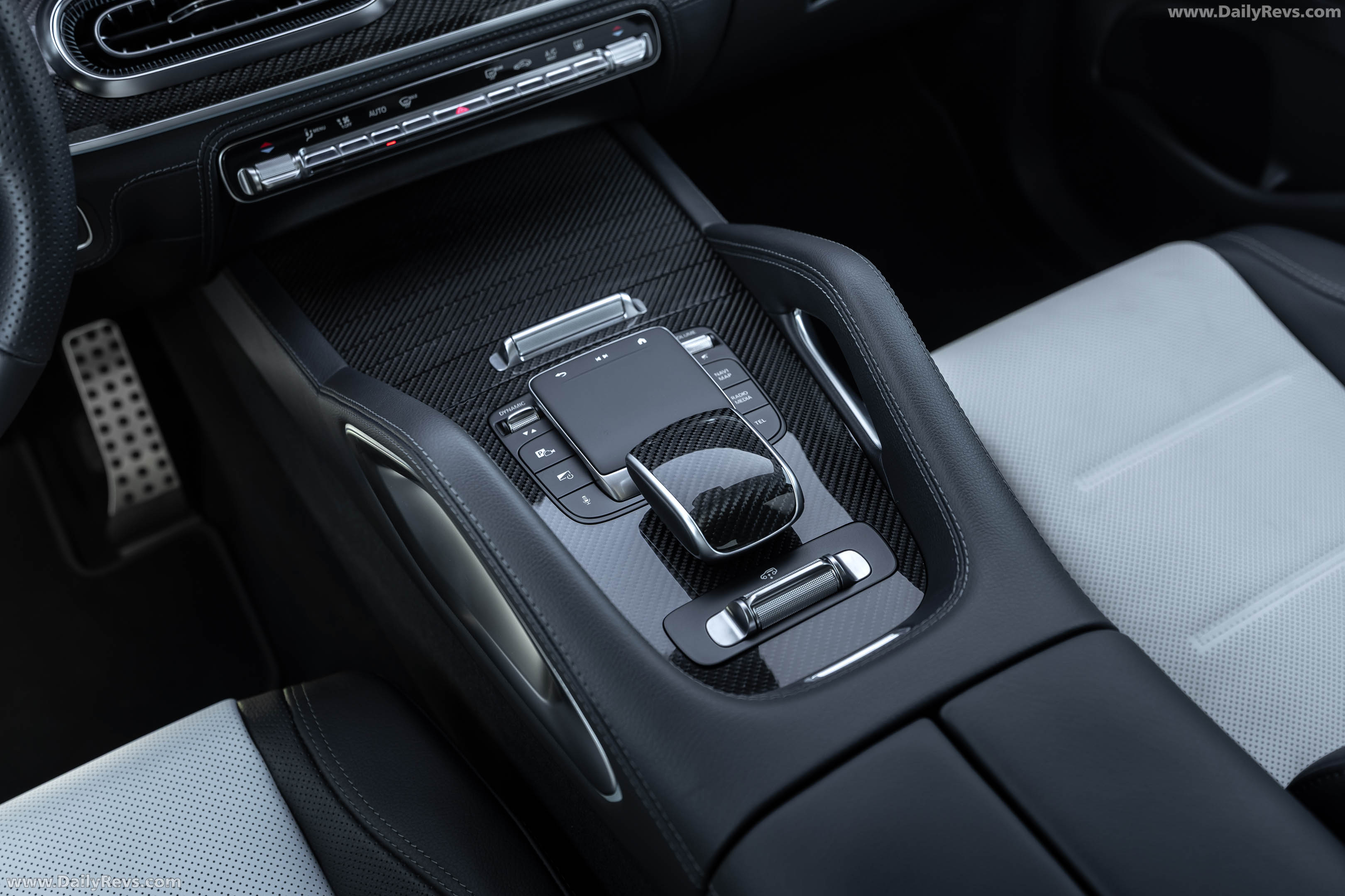 2027 Mercedes-Benz GLE Coupe C167 Interior