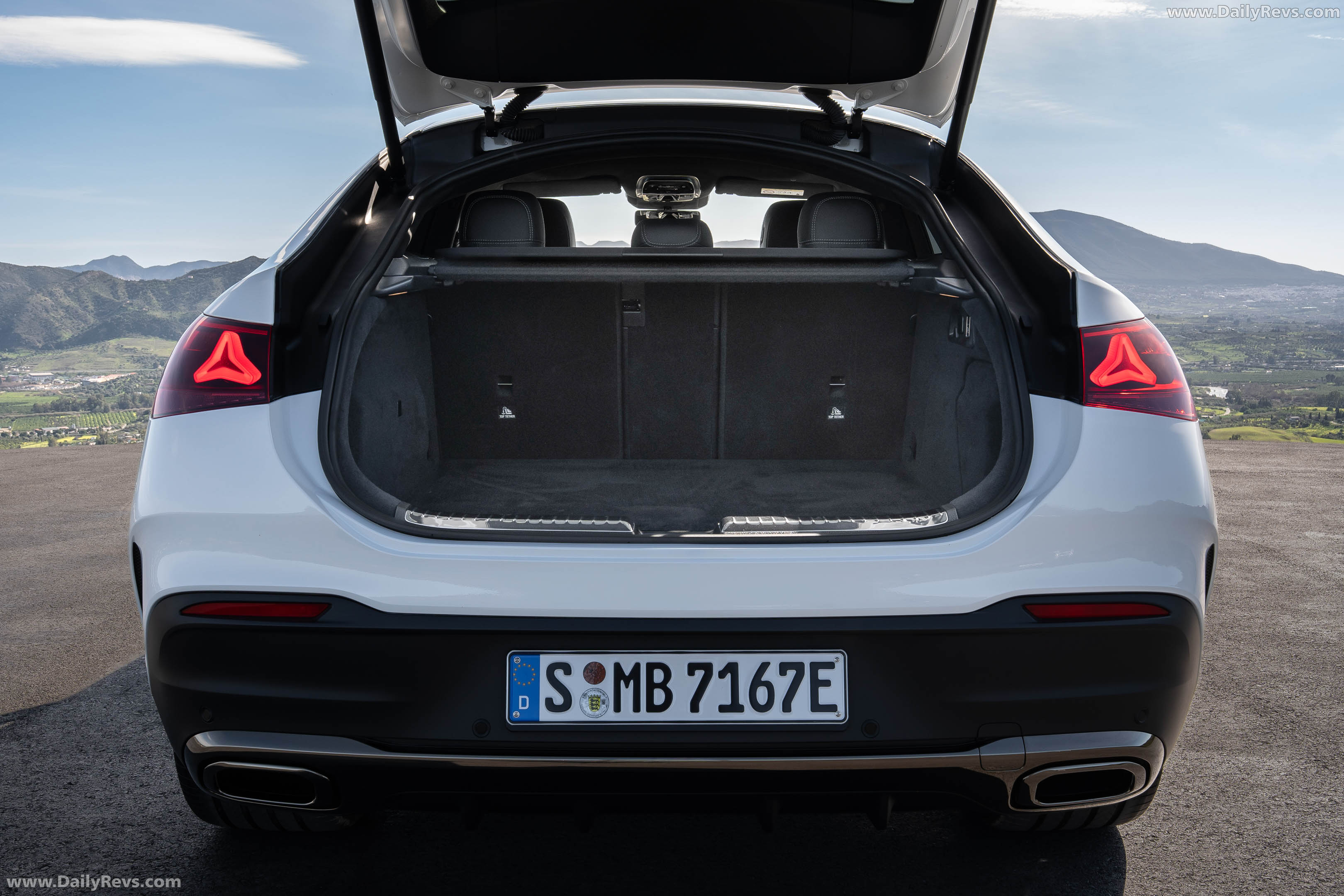 2027 Mercedes-Benz GLE Coupe C167 Interior