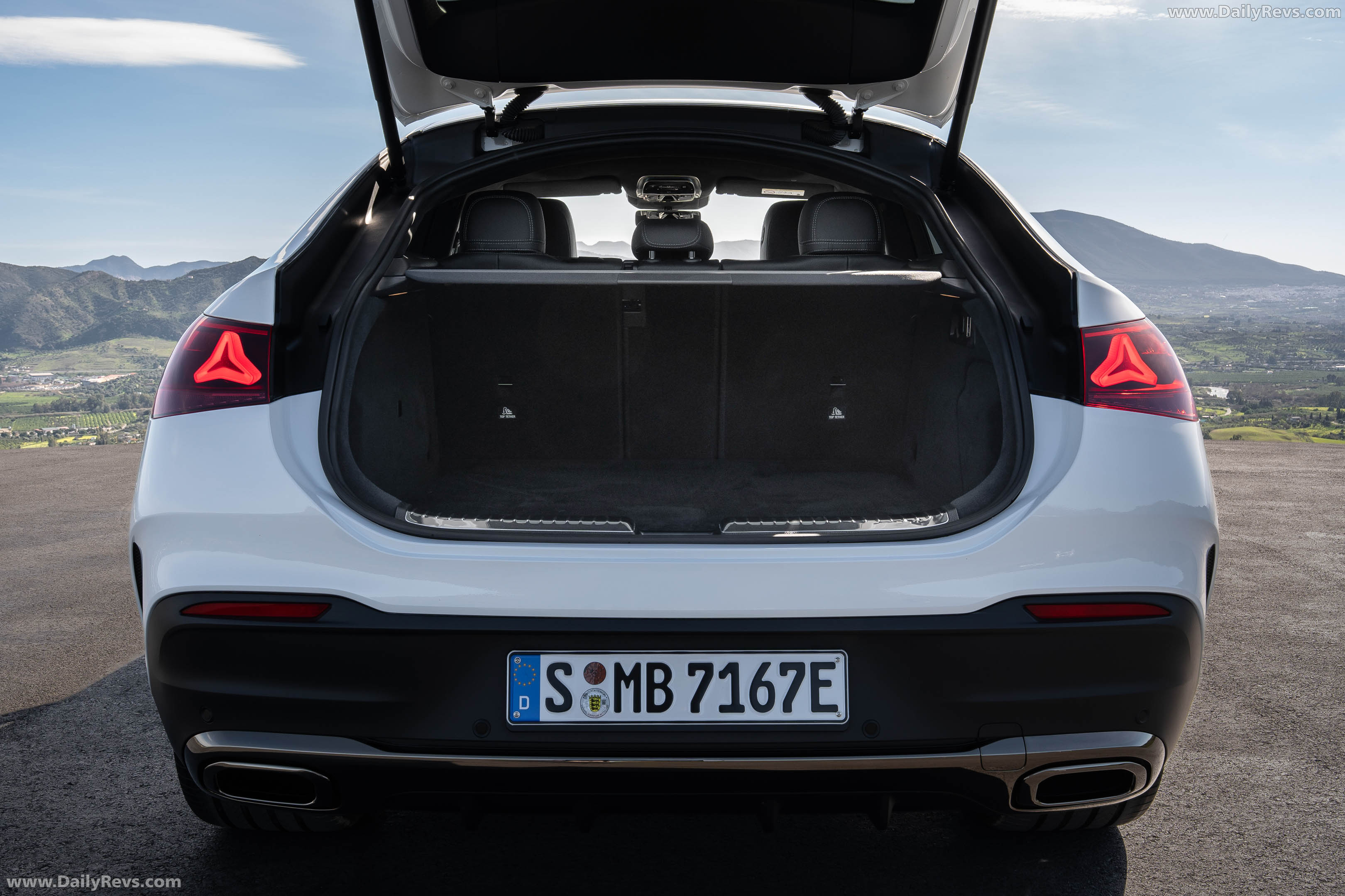 2027 Mercedes-Benz GLE Coupe C167 Interior
