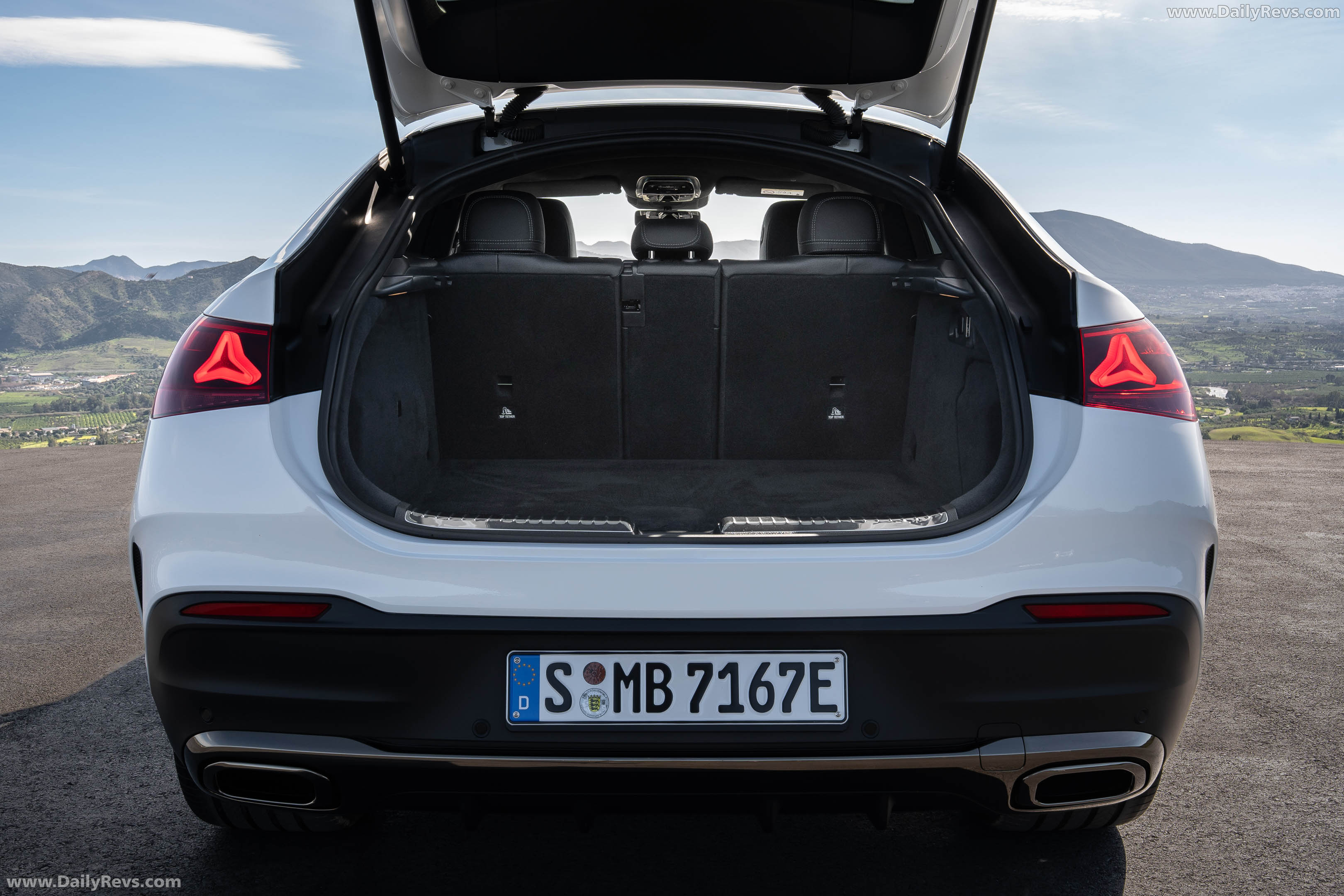 2027 Mercedes-Benz GLE Coupe C167 Interior