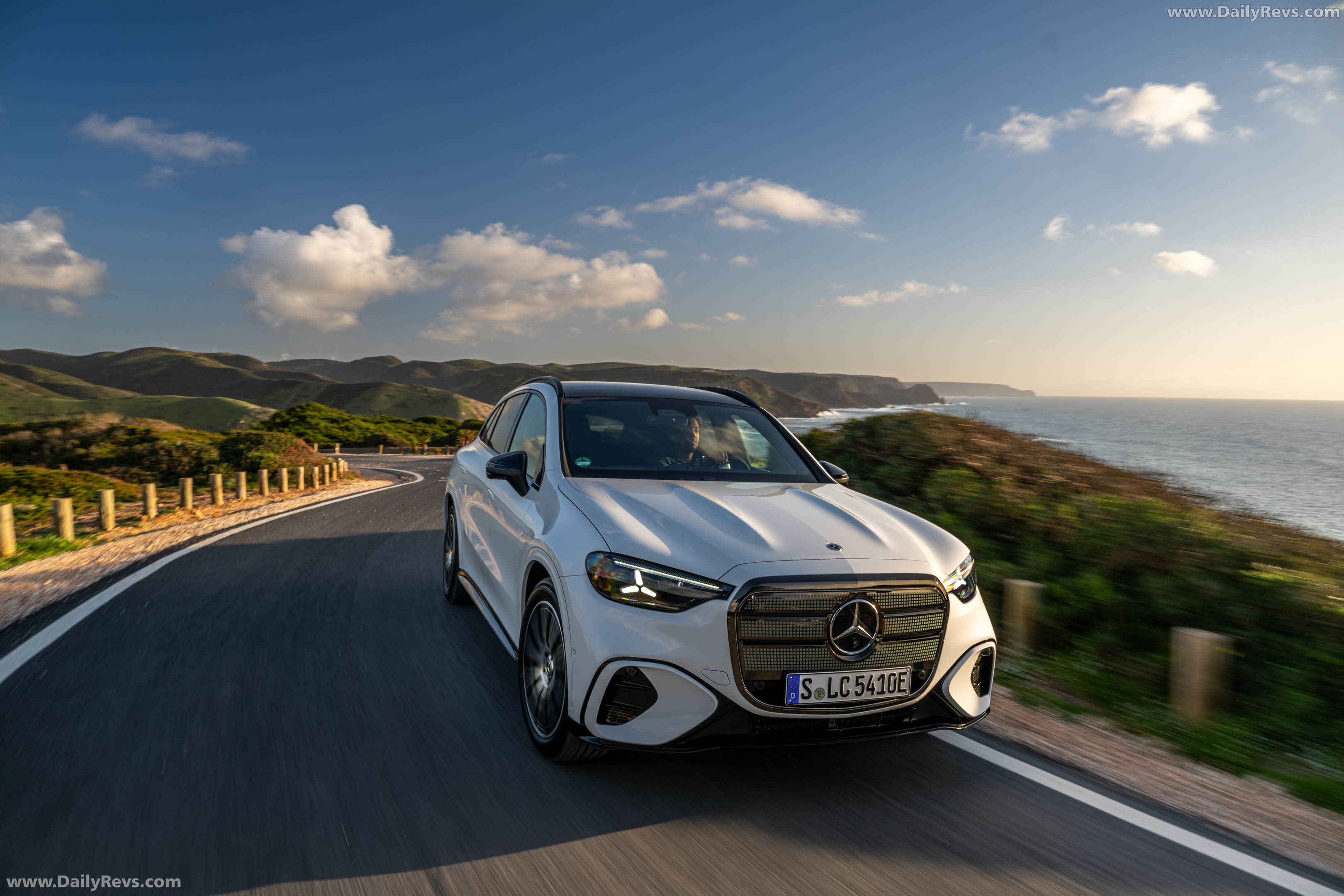2026 Mercedes-Benz GLC EQ X254 Opalite White Front View