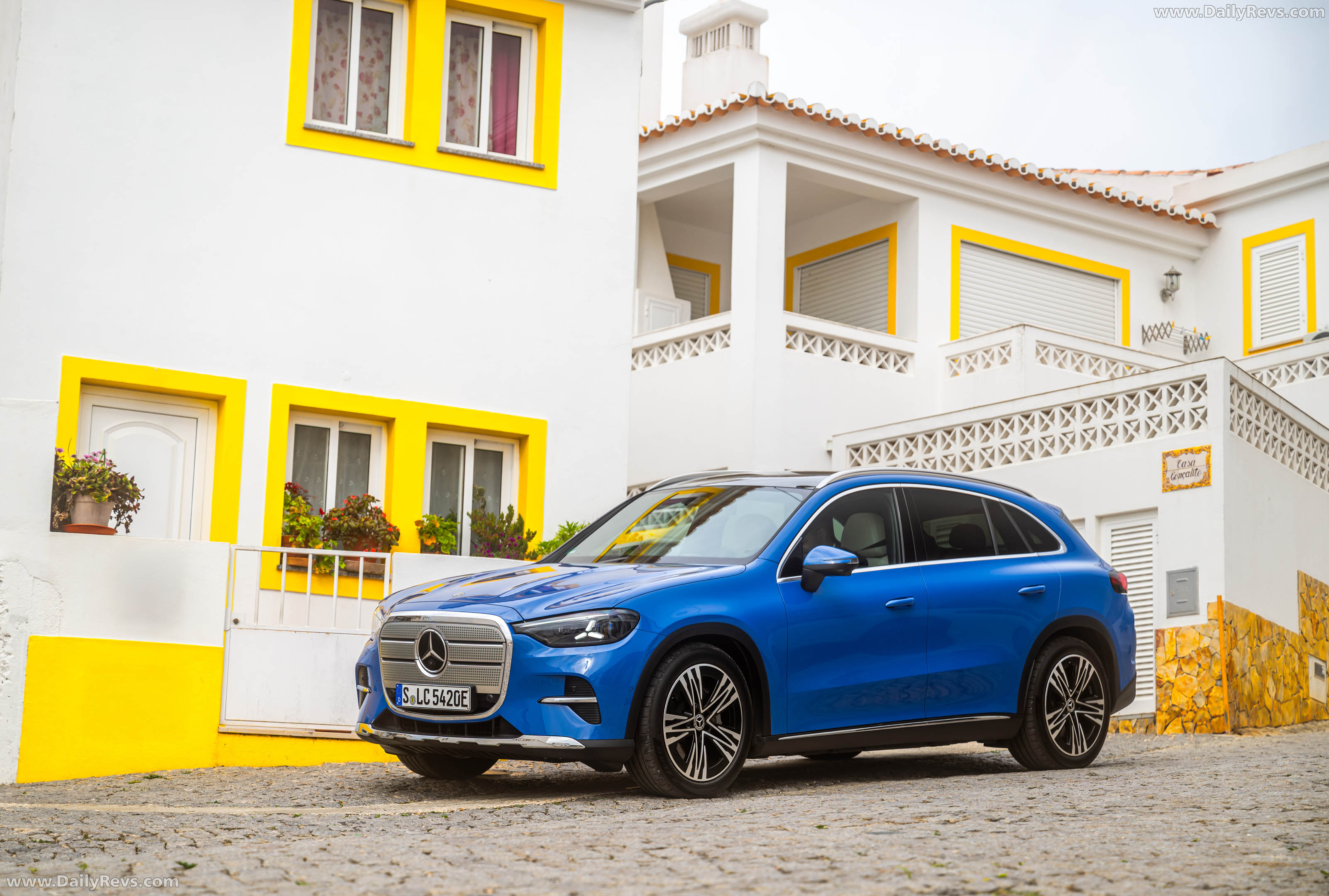 2026 Mercedes-Benz GLC EQ X254 Sheer Blue Front View