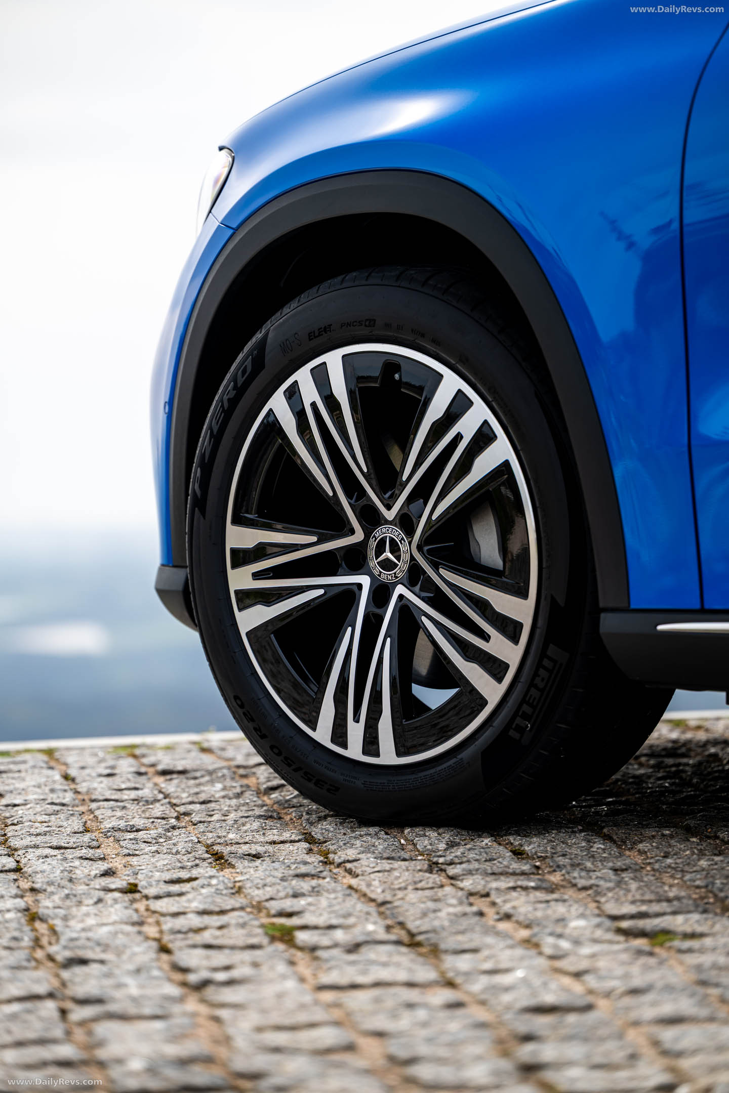 2026 Mercedes-Benz GLC EQ X254 Sheer Blue Exterior