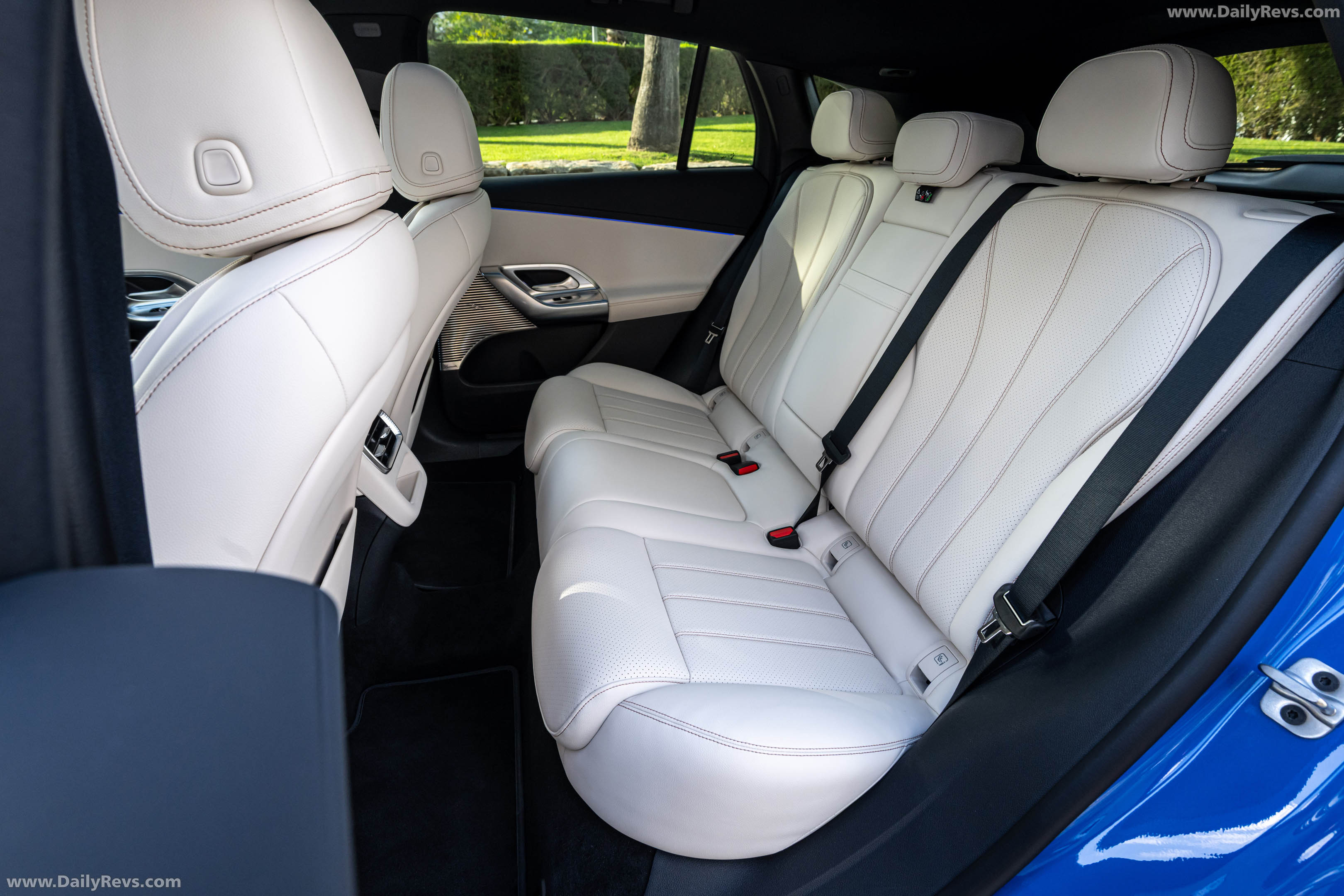 2026 Mercedes-Benz GLC EQ X254 Sheer Blue Interior