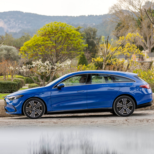 2026 Mercedes-Benz CLA 250 Plus Shooting Brake X118 Side View