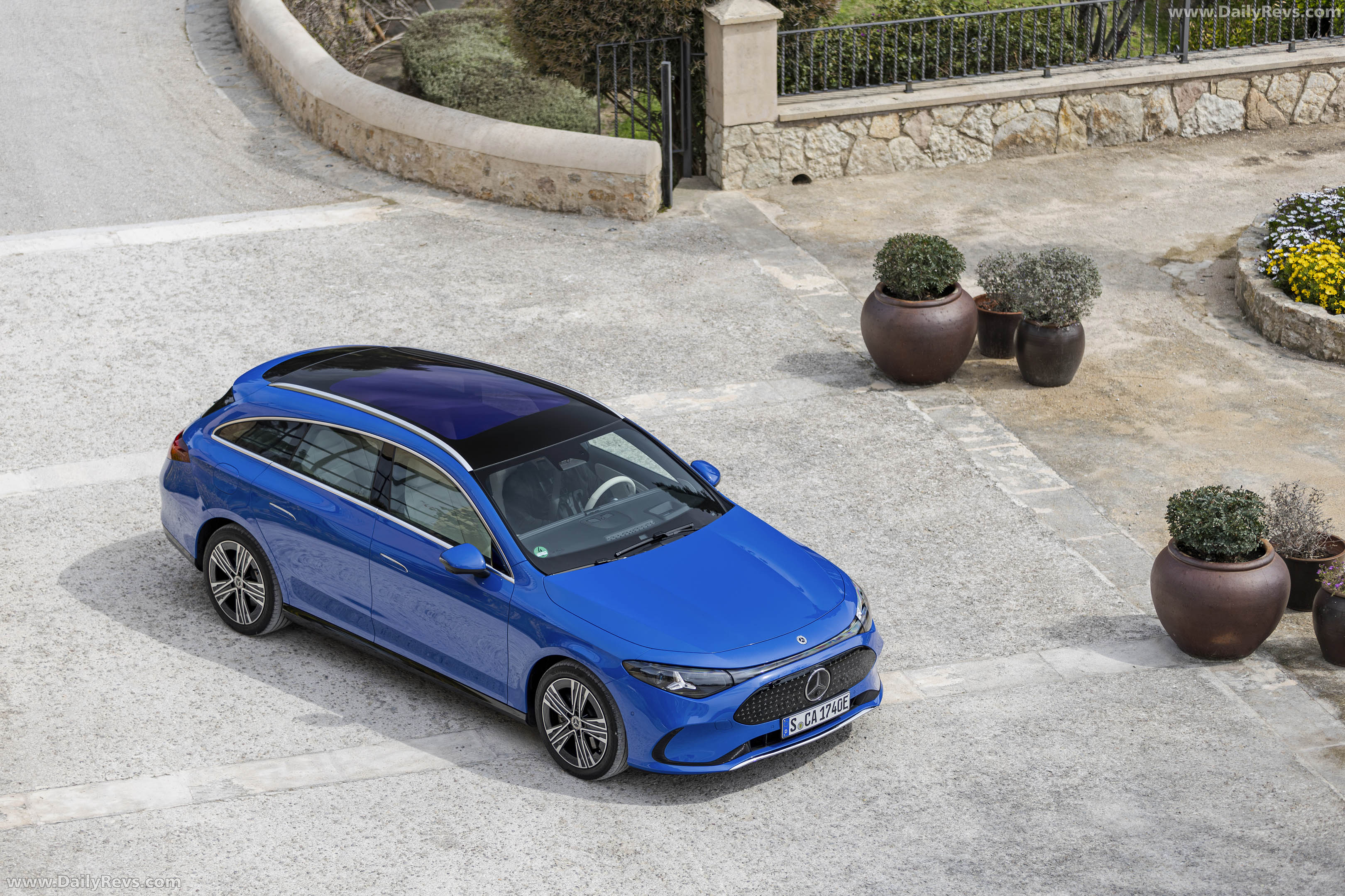 2026 Mercedes-Benz CLA 250 Plus Shooting Brake X118 Top View