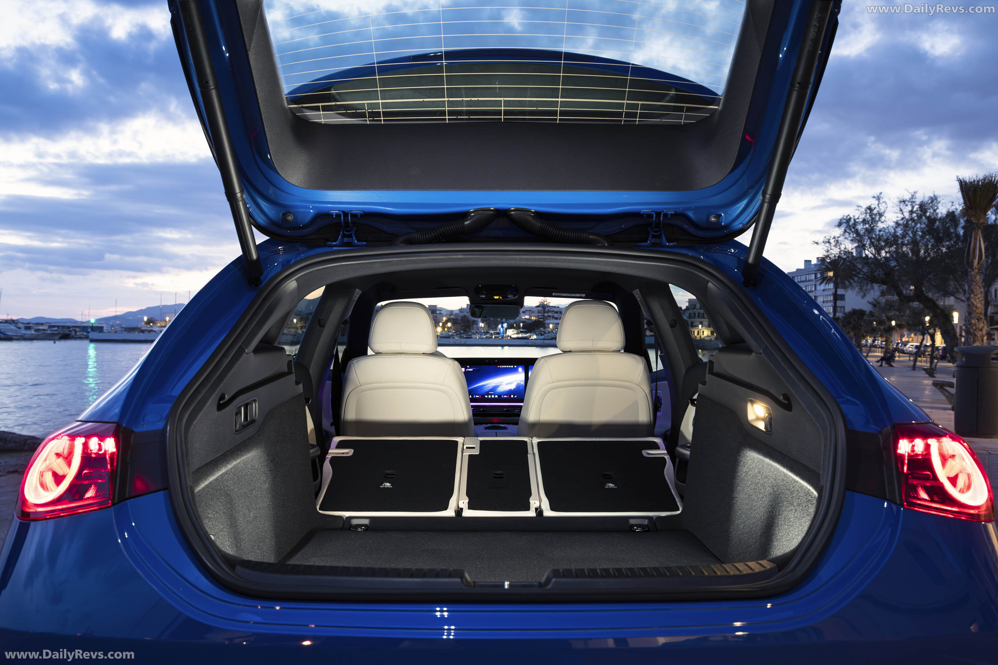 2026 Mercedes-Benz CLA 250 Plus Shooting Brake X118 Interior