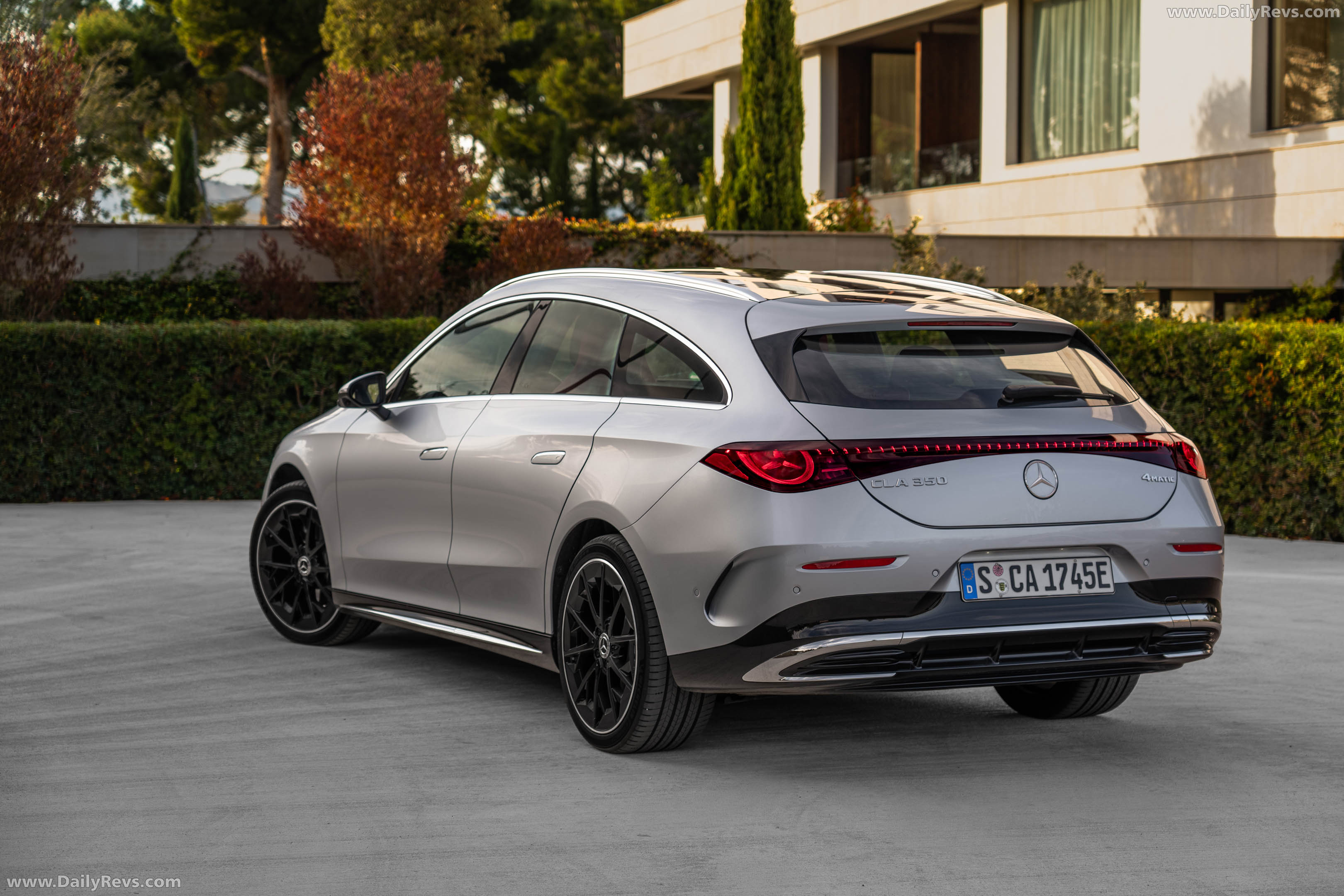 2026 Mercedes-Benz CLA 350 4MATIC Shooting Brake X118 Rear View