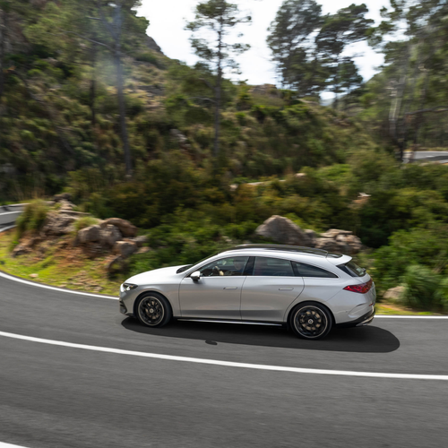 2026 Mercedes-Benz CLA 350 4MATIC Shooting Brake X118 Side View