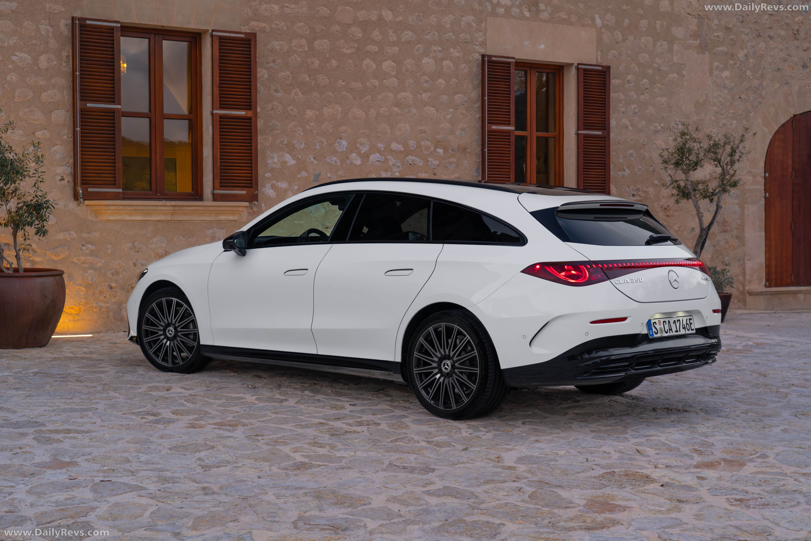 2026 Mercedes-Benz CLA 350 4MATIC Shooting Brake X118 Polar White Rear View