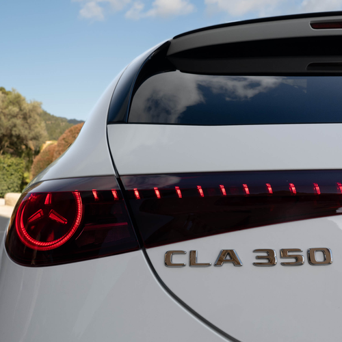 2026 Mercedes-Benz CLA 350 4MATIC Shooting Brake X118 Polar White Exterior