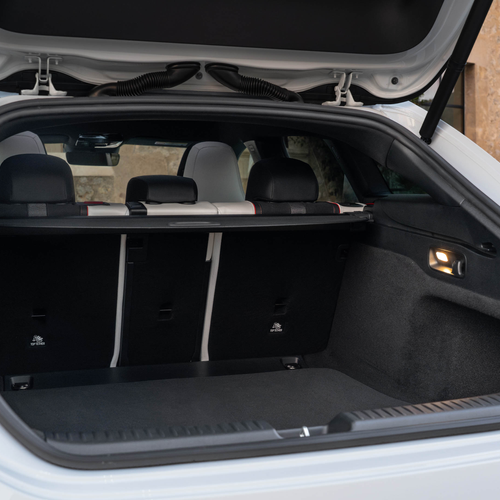 2026 Mercedes-Benz CLA 350 4MATIC Shooting Brake X118 Polar White Interior
