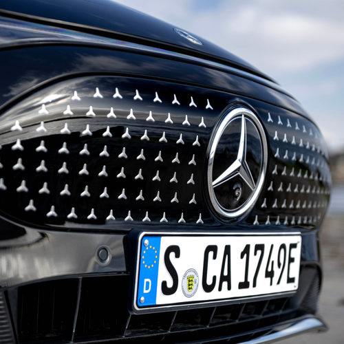 2026 Mercedes-Benz CLA 250 Plus Shooting Brake X118 Cosmic Black Exterior