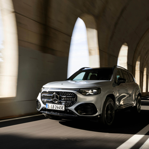 2027 Mercedes-Benz GLB 250 Plus EQ X247 High-tech Silver Front View