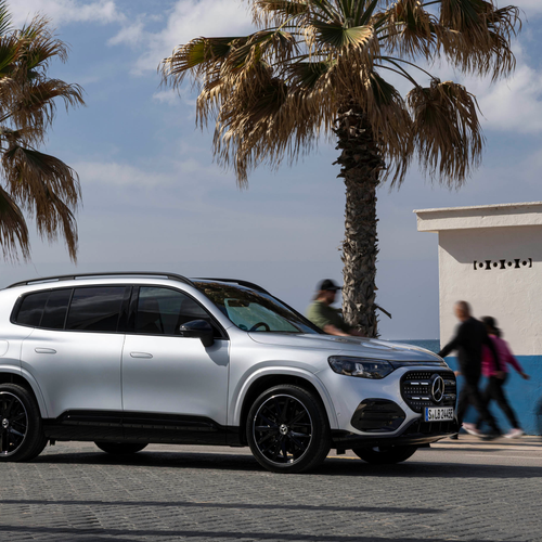 2027 Mercedes-Benz GLB 250 Plus EQ X247 High-tech Silver Side View