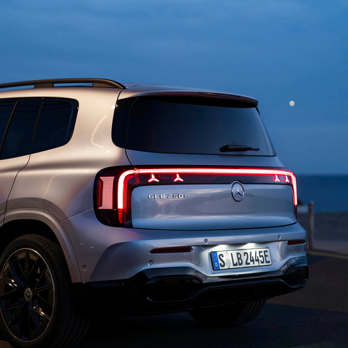 2027 Mercedes-Benz GLB 250 Plus EQ X247 High-tech Silver Exterior
