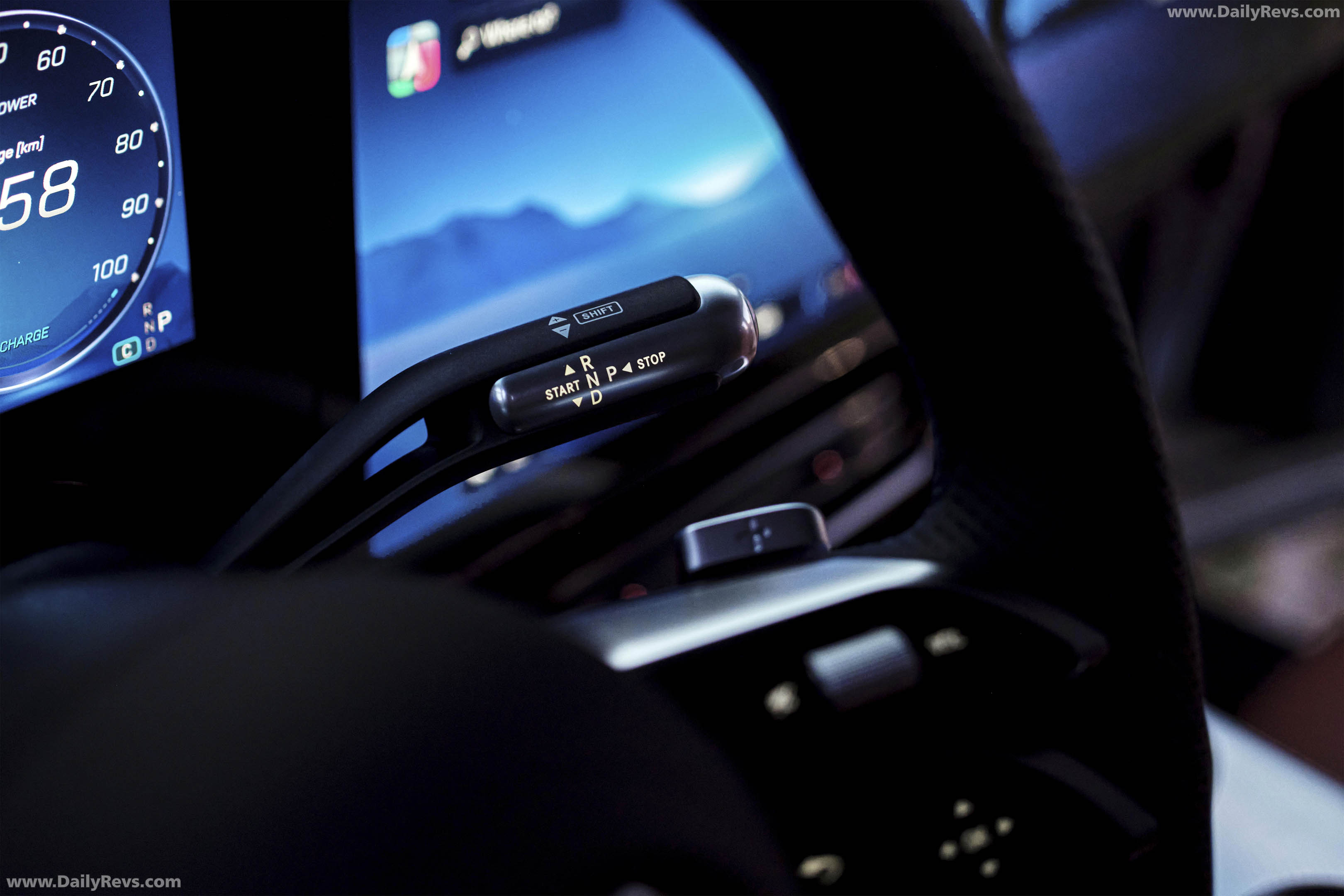 2027 Mercedes-Benz GLB 250 Plus EQ X247 High-tech Silver Interior