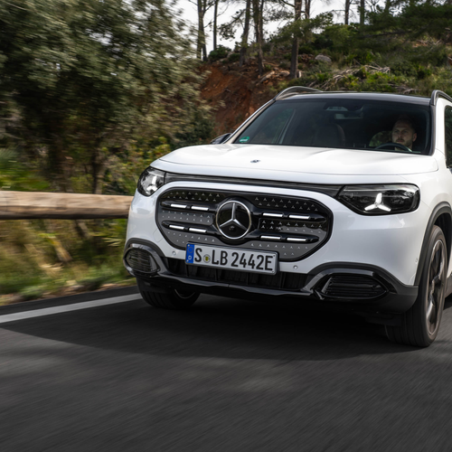 2027 Mercedes-Benz GLB 250 Plus EQ X247 Polar White Front View