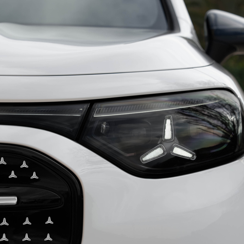 2027 Mercedes-Benz GLB 250 Plus EQ X247 Polar White Exterior
