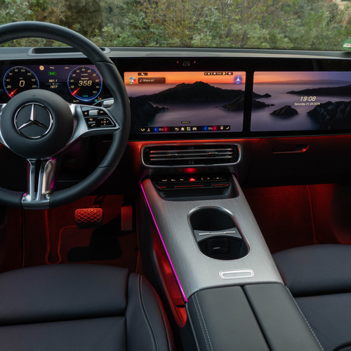 2027 Mercedes-Benz GLB 250 Plus EQ X247 Polar White Interior